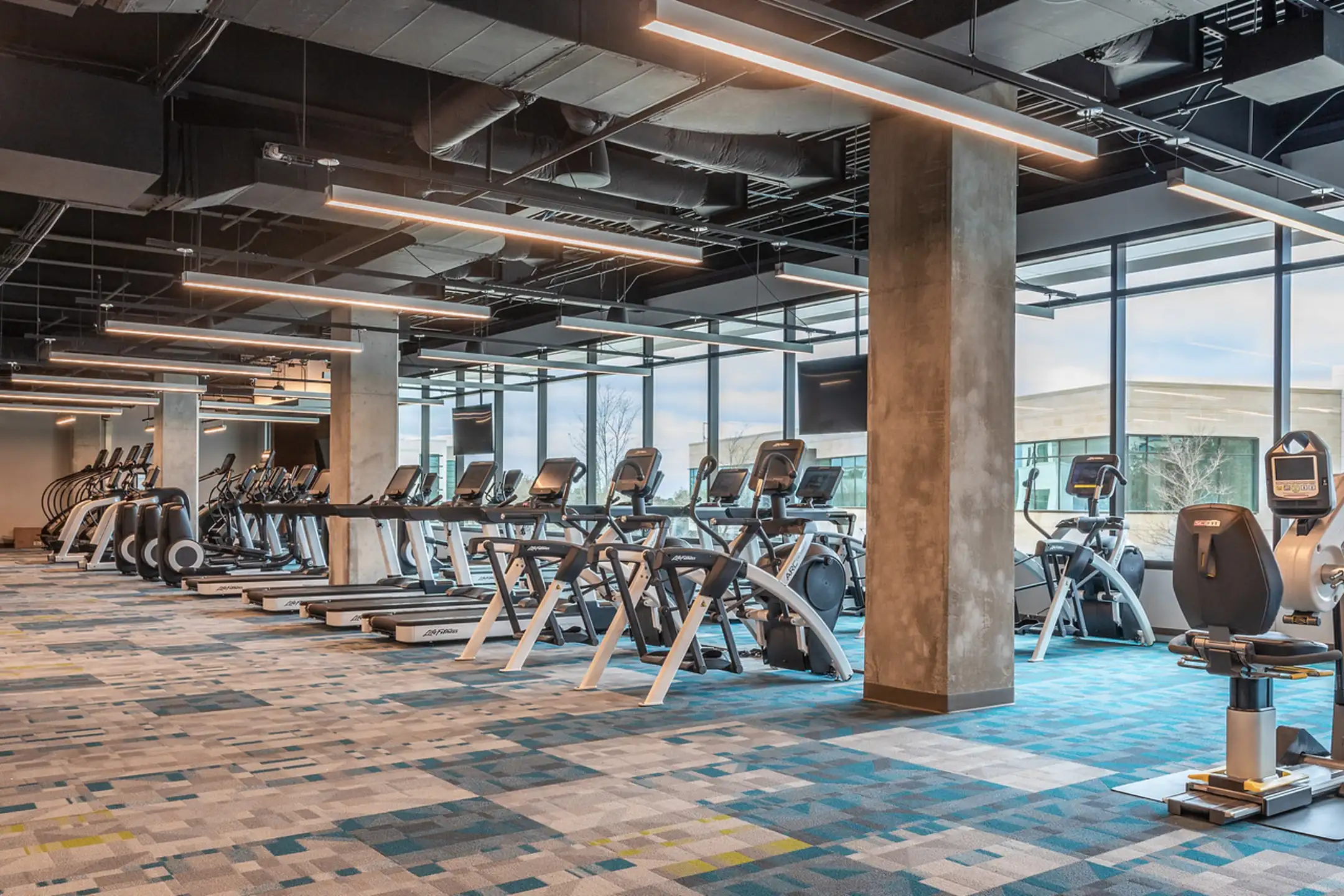 the-village-dallas-5605-village-glen-dr-dallas-tx-apartments-for