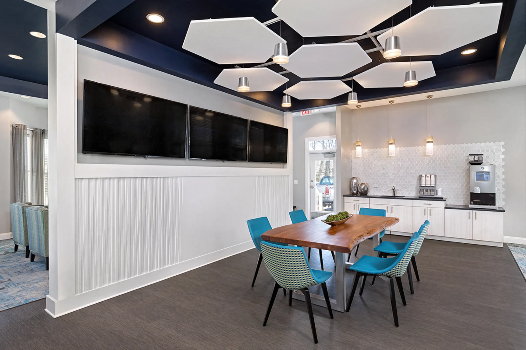 Addison Crater Woods Apartments Petersburg, VA 23805