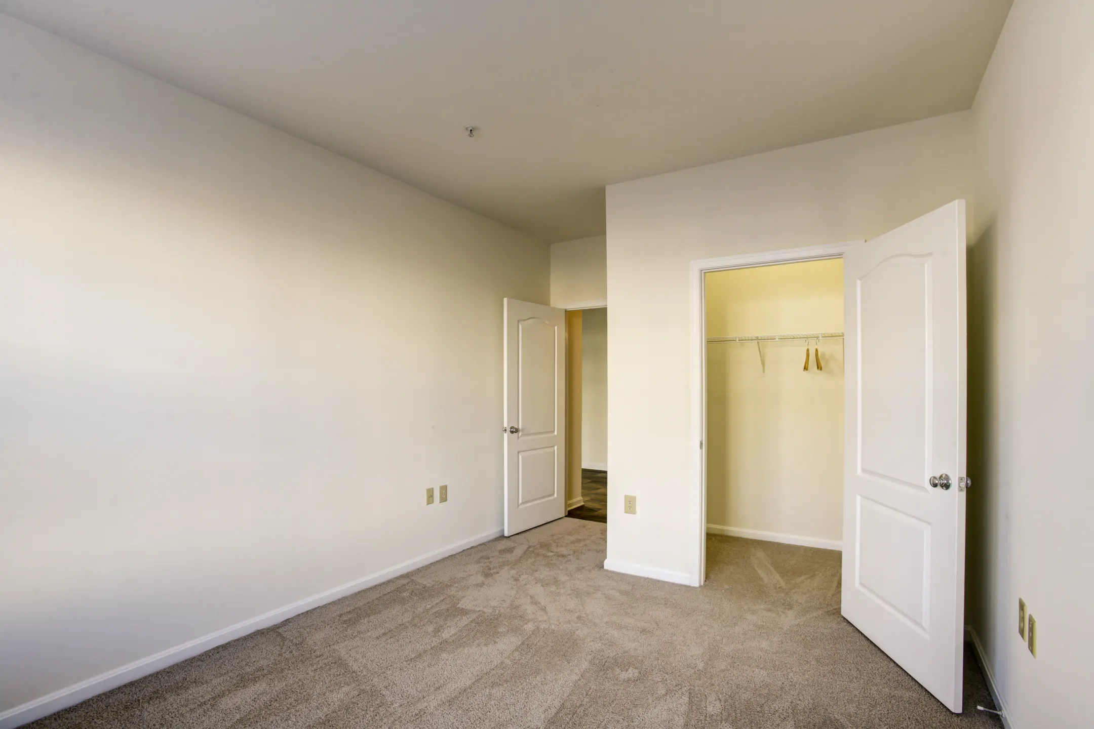Bedroom - Riverside Station Apartments - Woodbridge, VA