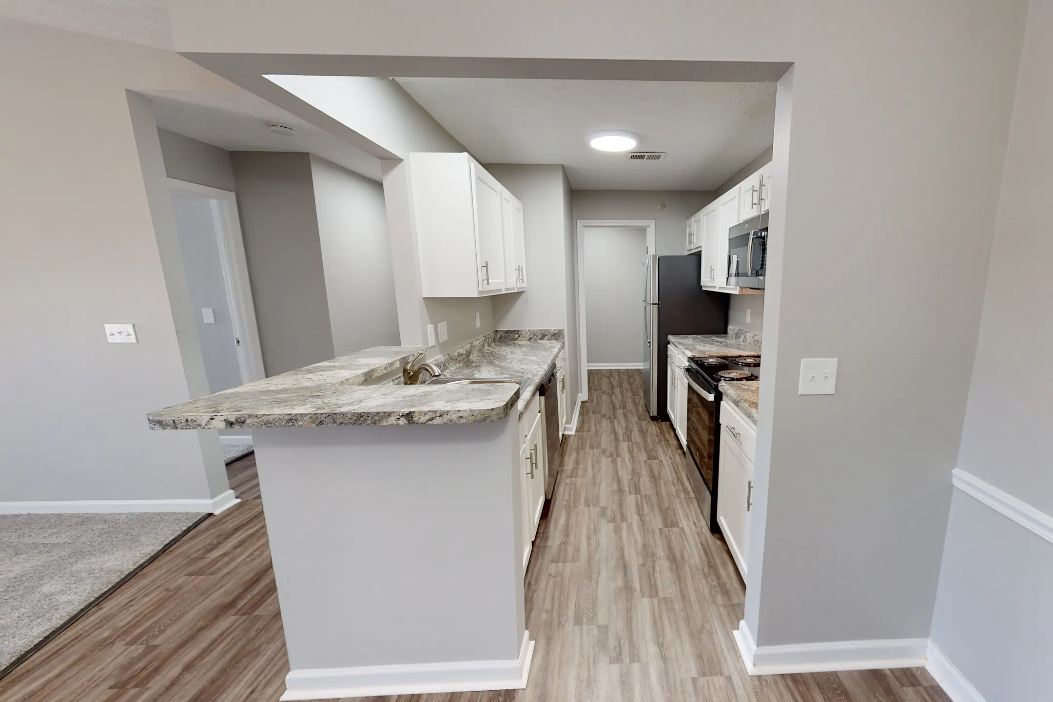 Burlington Oaks Apartments Burlington, KY 41005