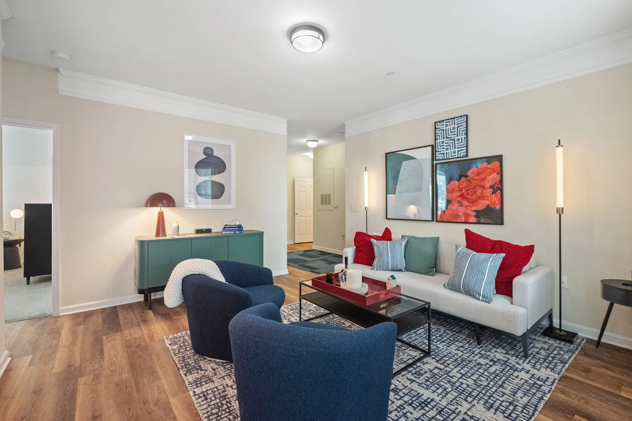 Hideaway at Greenbrier 150 Coveside Ln Chesapeake, VA Apartments