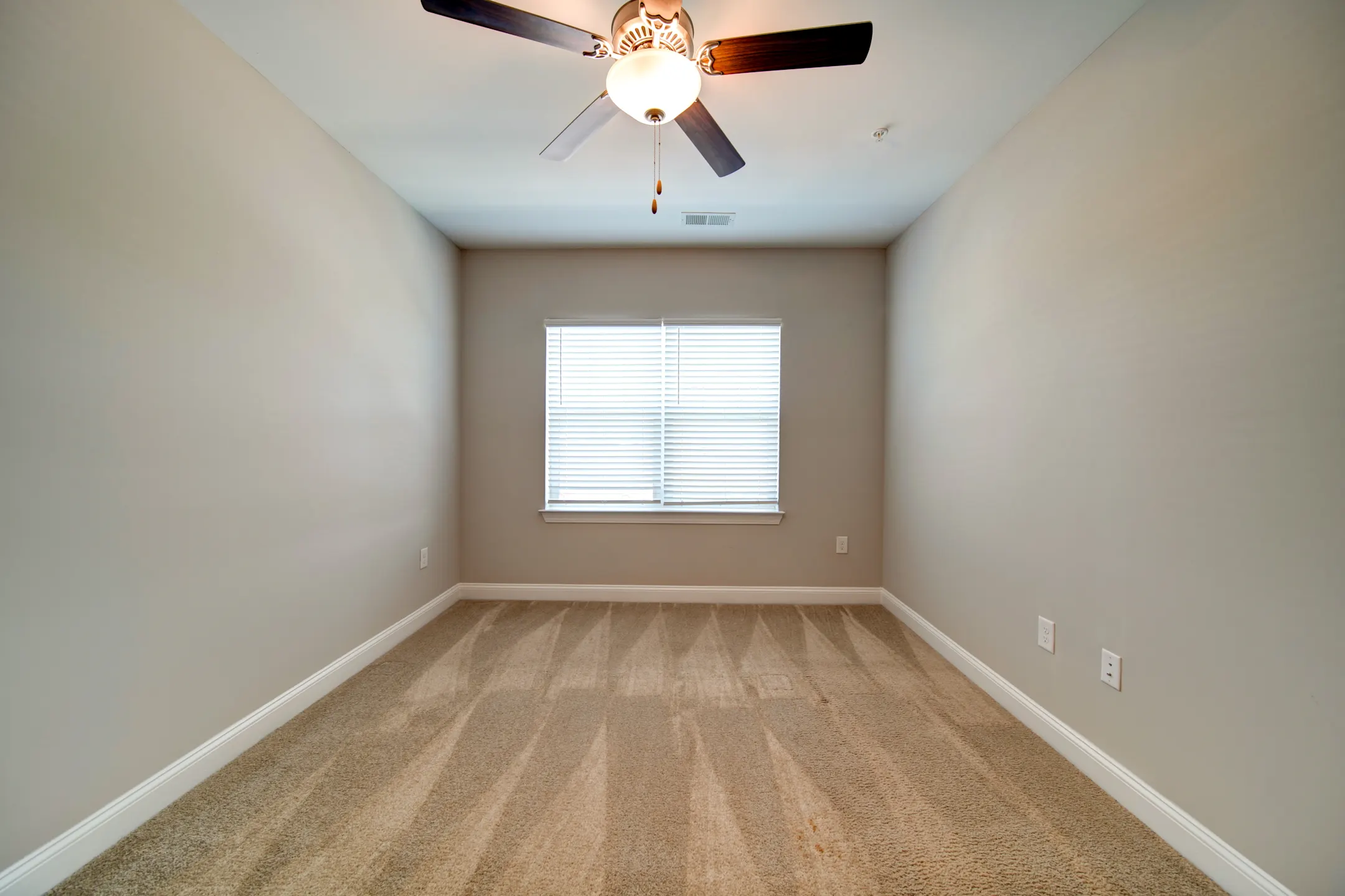 Crescent Pointe Apartments Apartments North Charleston, SC 29418