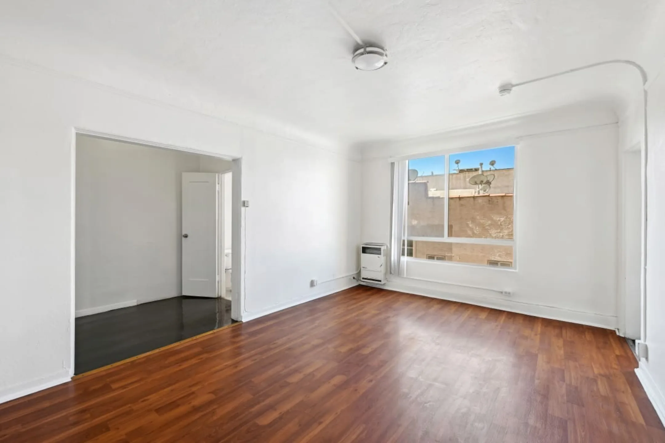 Union Apartments 433 Union Drive Los Angeles, CA Apartments for