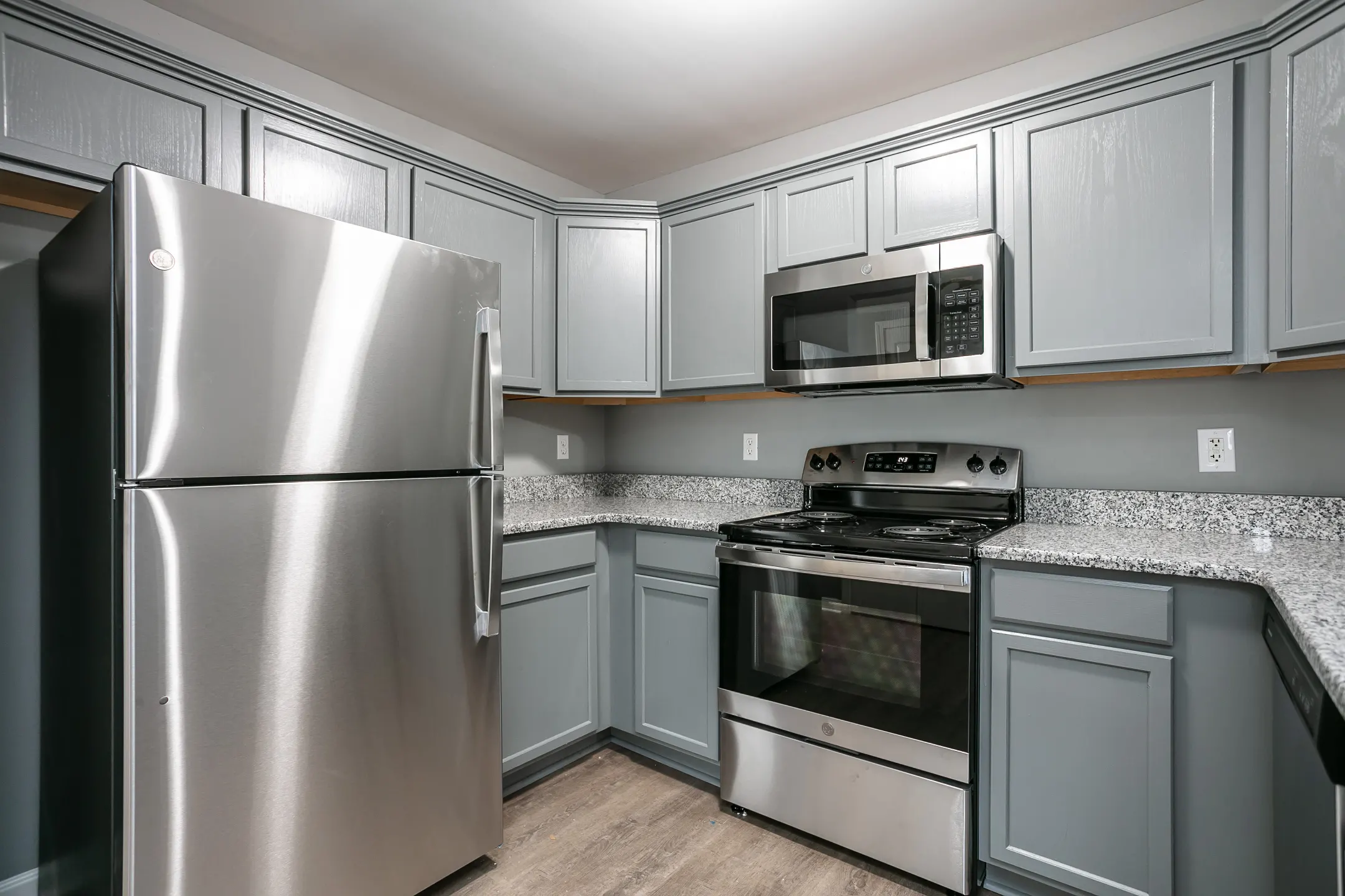 Kitchen - Polo Springs Apartments - Bardstown, KY