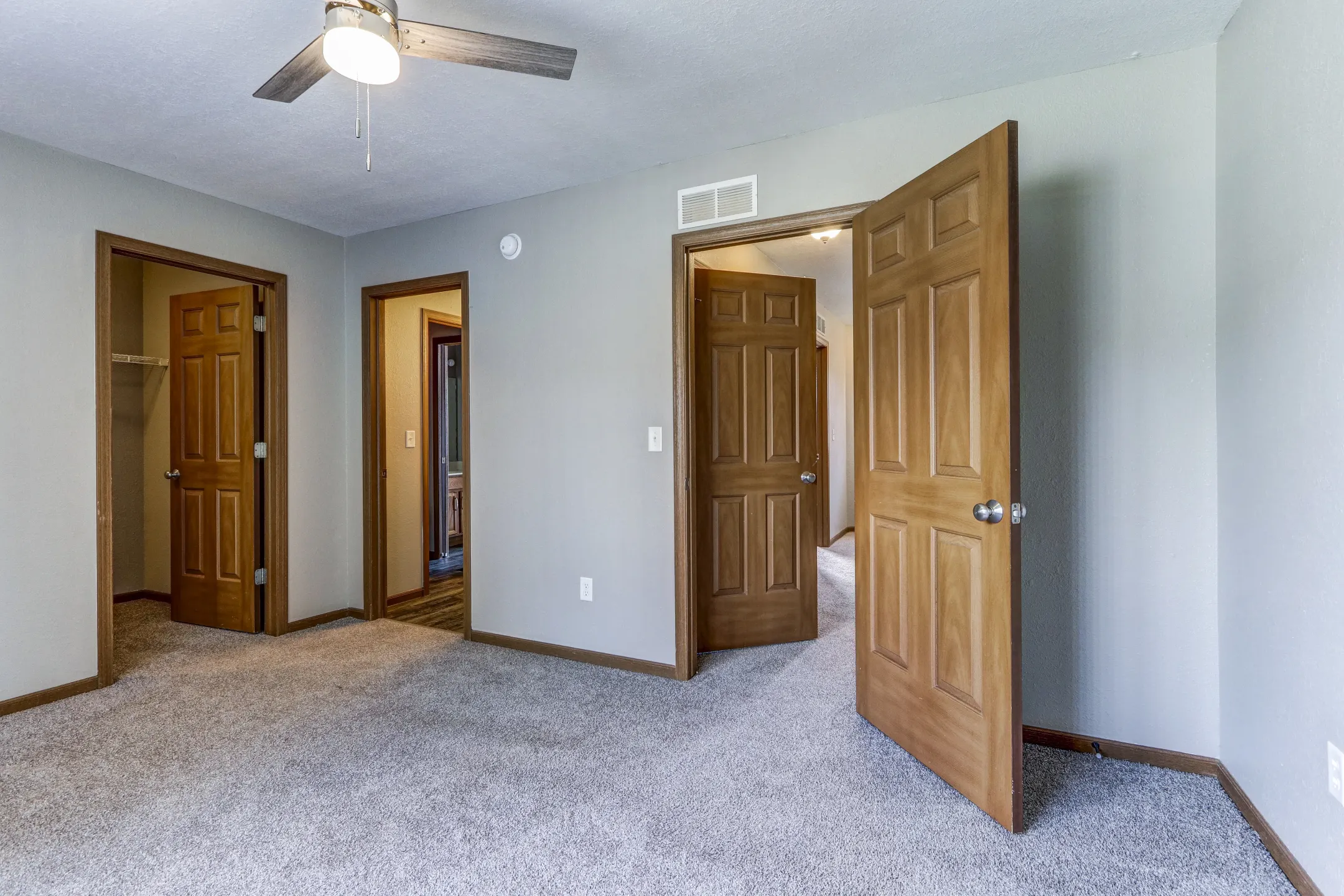 Bedroom - Westridge Apartments And Townhomes - Toledo, OH
