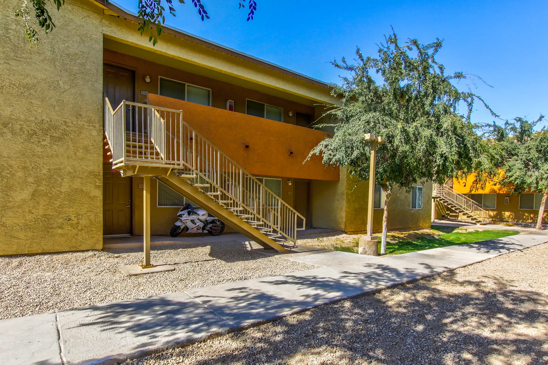 Casa De Roman 514 W Yucca St Somerton, AZ Apartments for Rent Rent.