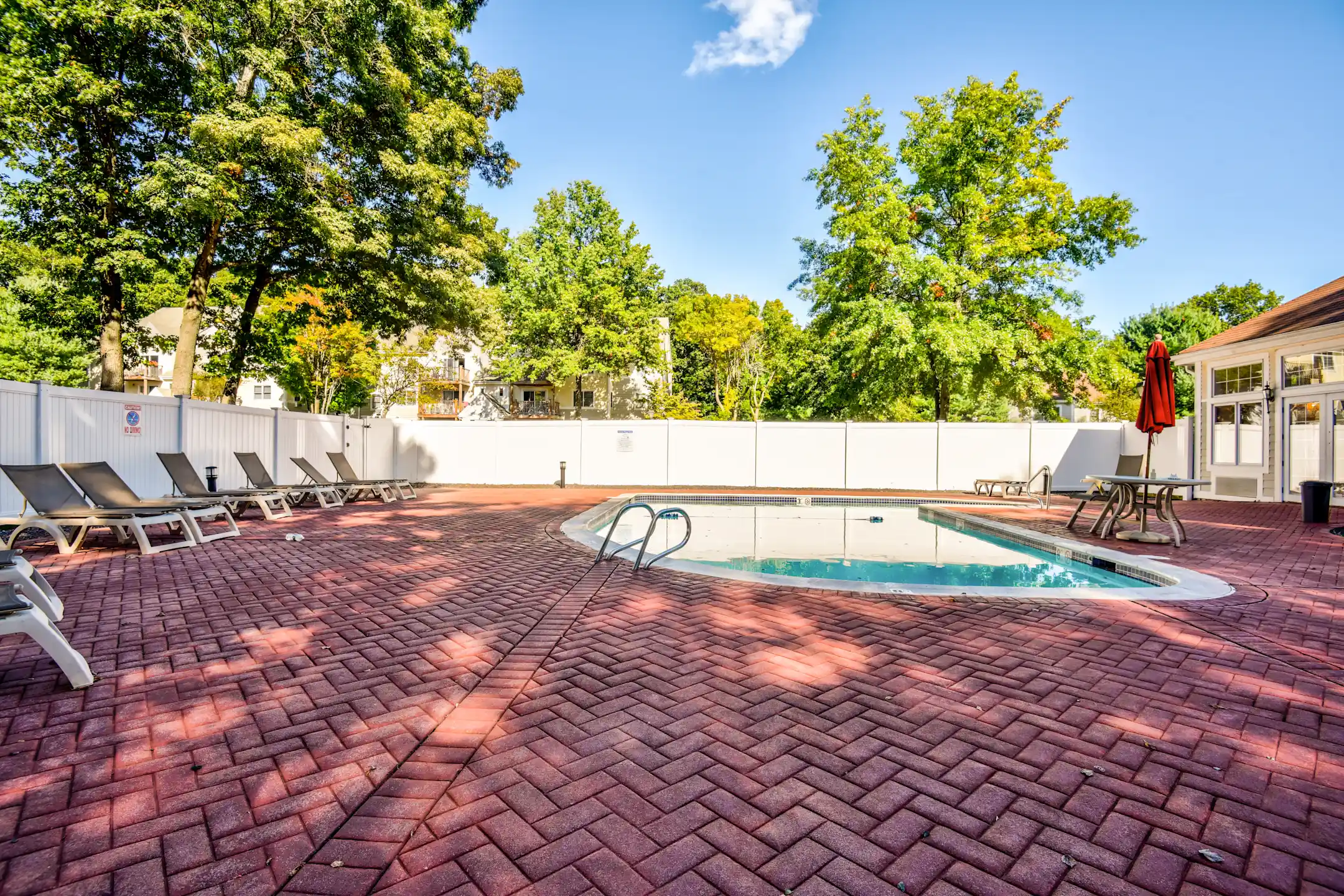 Littlebrook Apartments Apartments Hudson, MA 01749