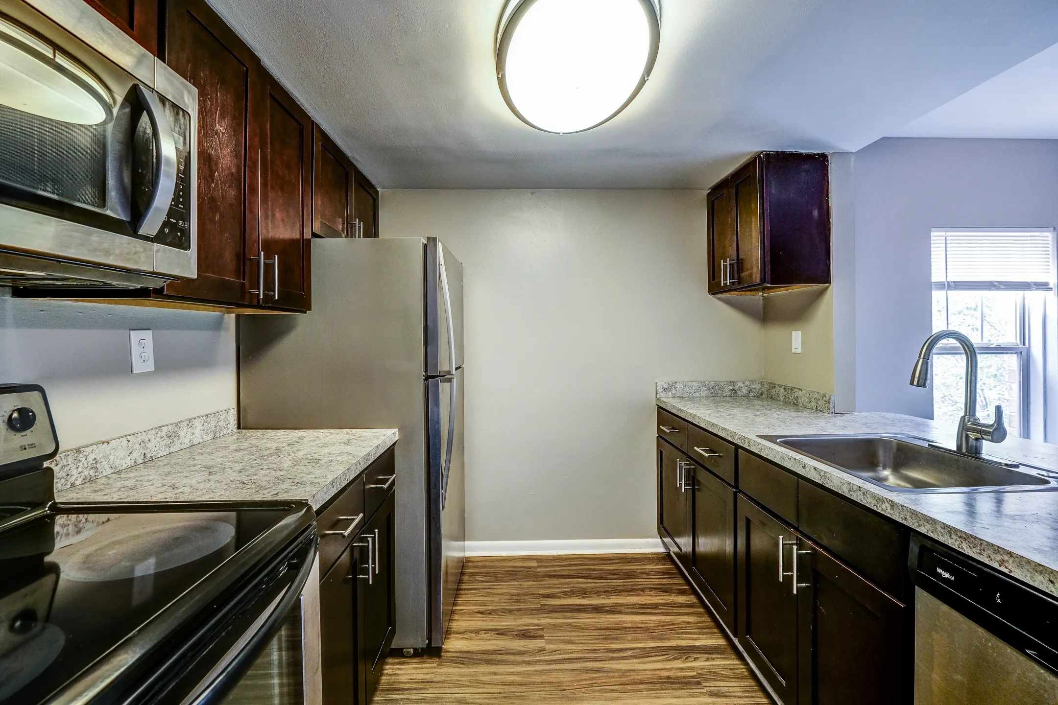 Kitchen - Mulberry Station Apartments - Harrisburg, PA