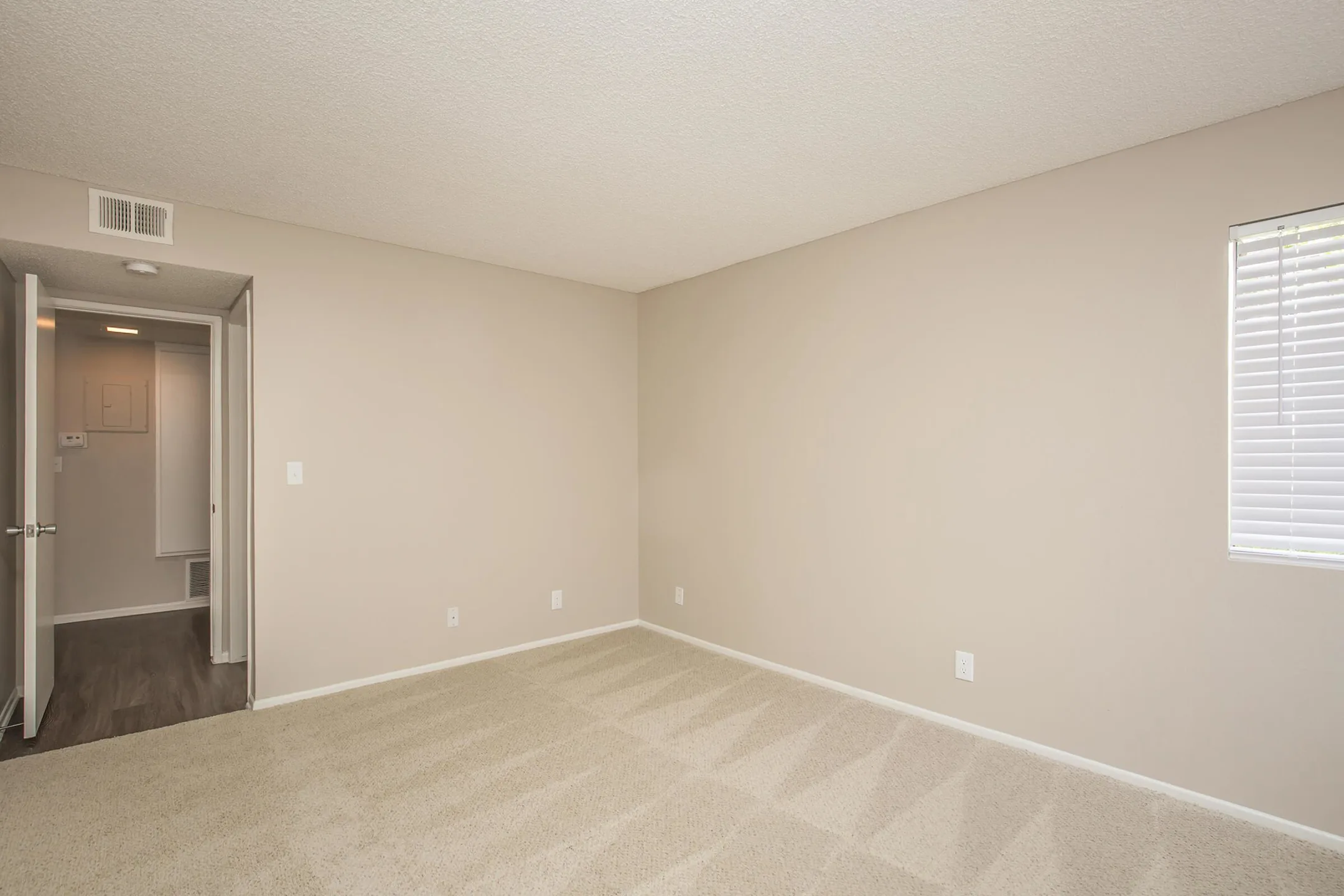 Mountain Springs Apartment Homes - Upland, CA