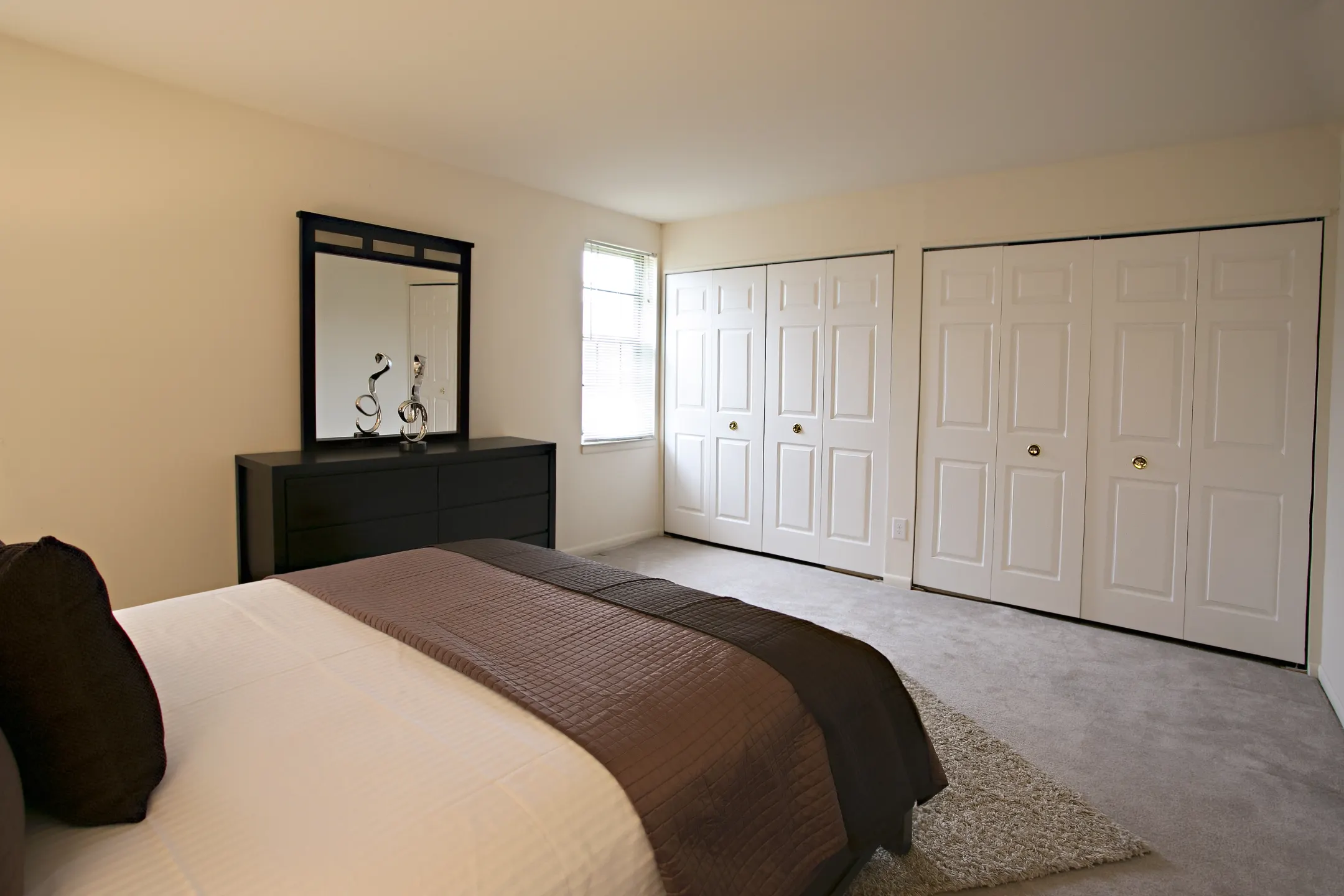 SDK Tenby Chase 193 Tenby Chase Dr Delran, NJ Apartments for Rent