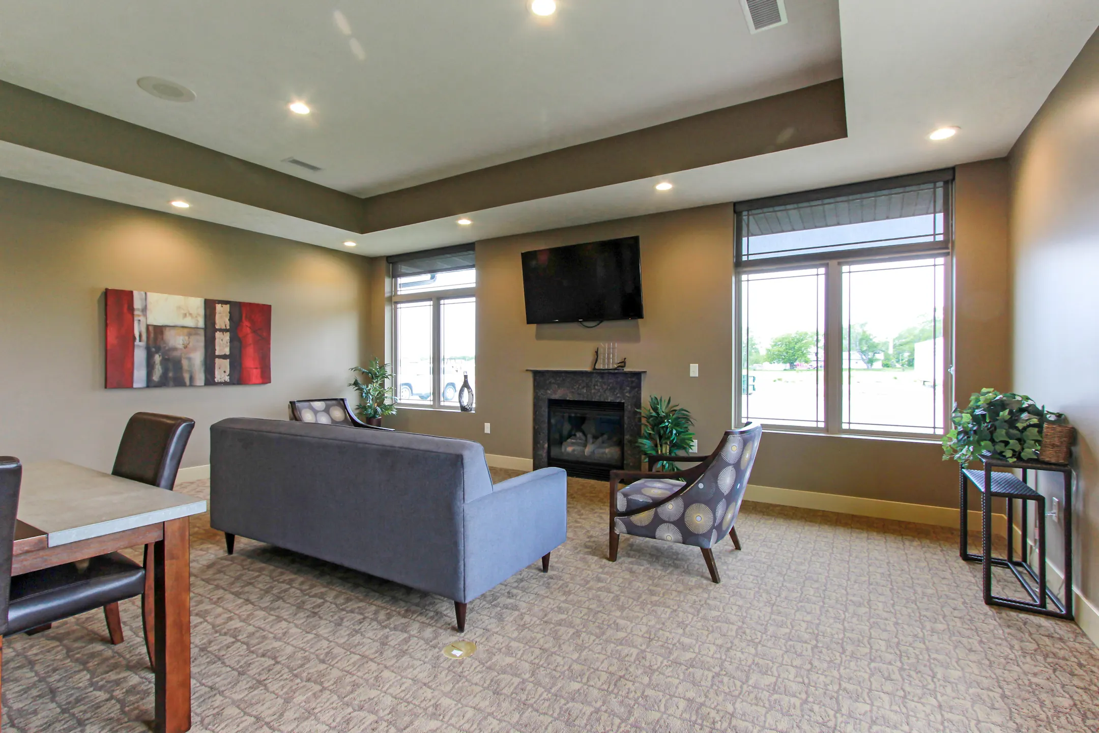 The Sterling Apartments at Grand Island 3721 W Capital Ave Grand