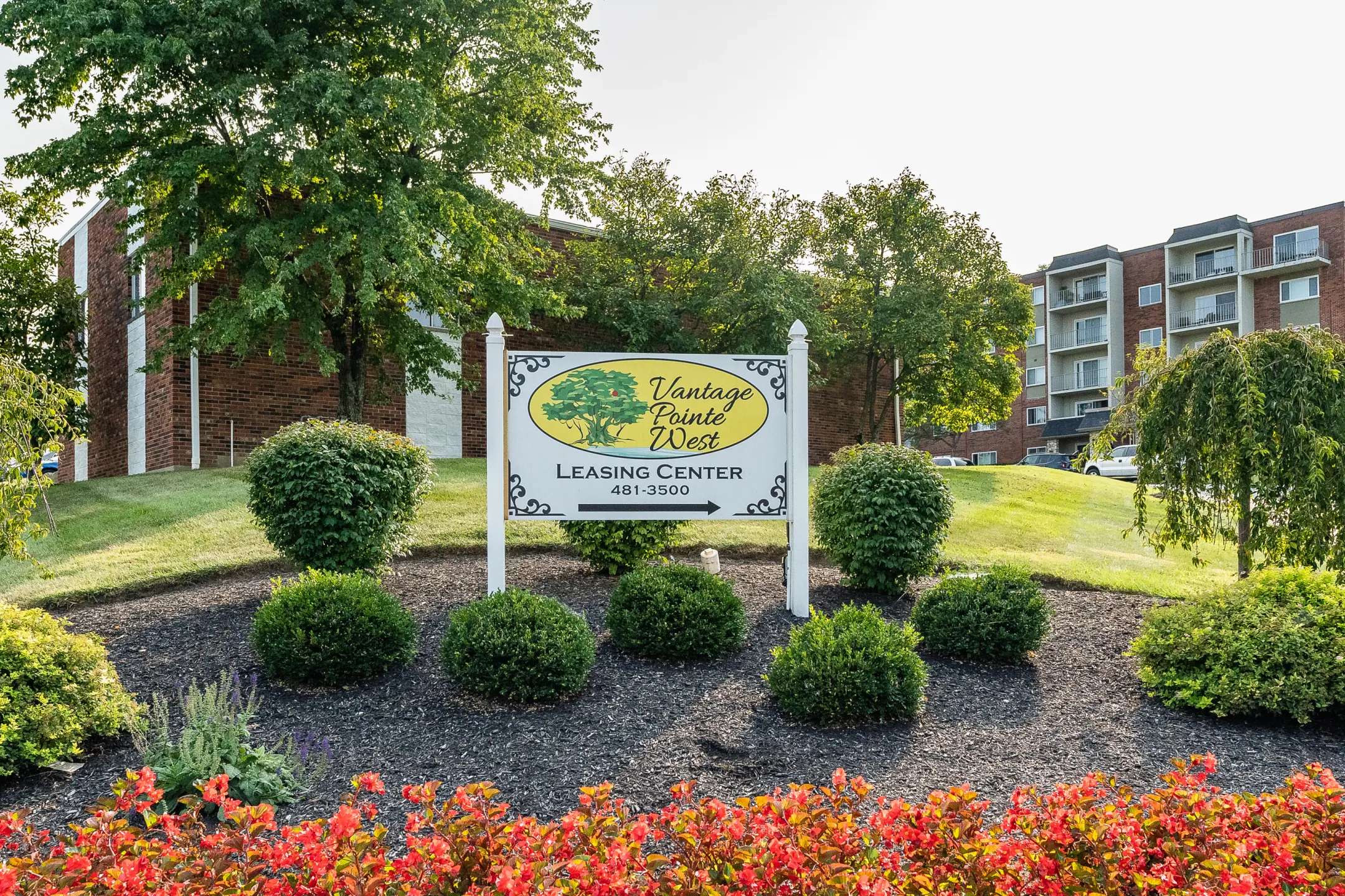 Community Signage - Vantage Pointe West Apartments - Cincinnati, OH