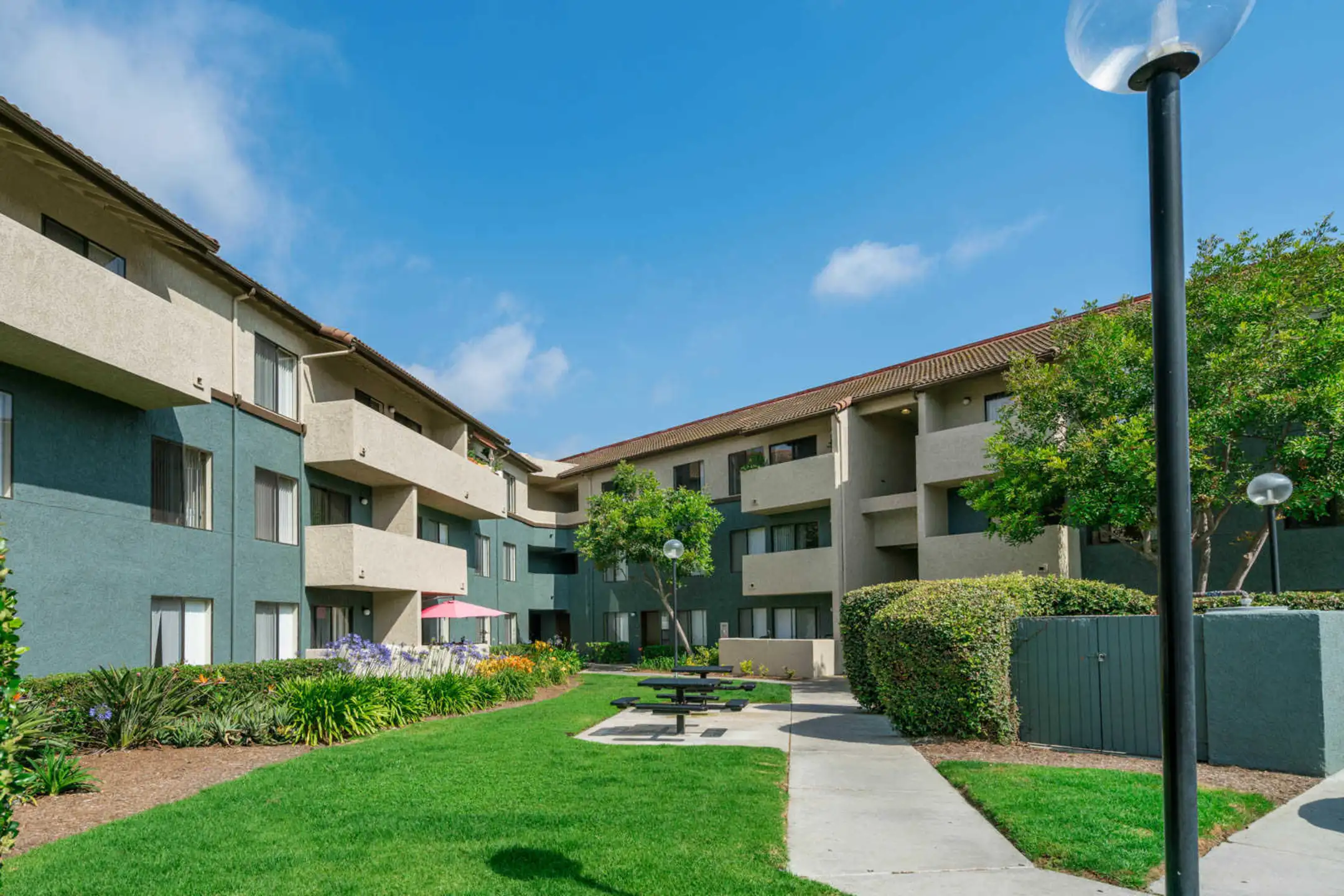 Ocean Crest Apartments Solana Beach, CA 92075
