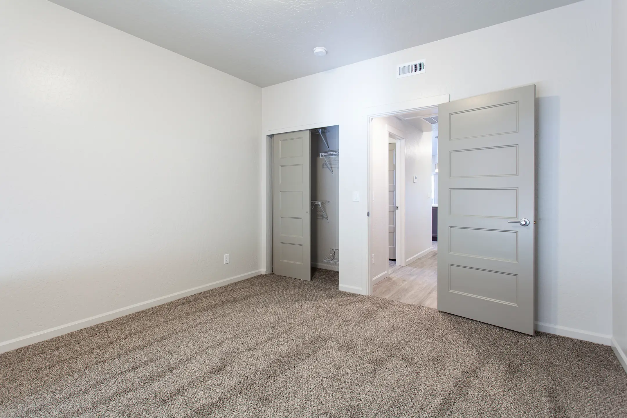 The Residence at Corbin Crossing 12840 North Railway Avenue Rathdrum, ID Apartments for Rent