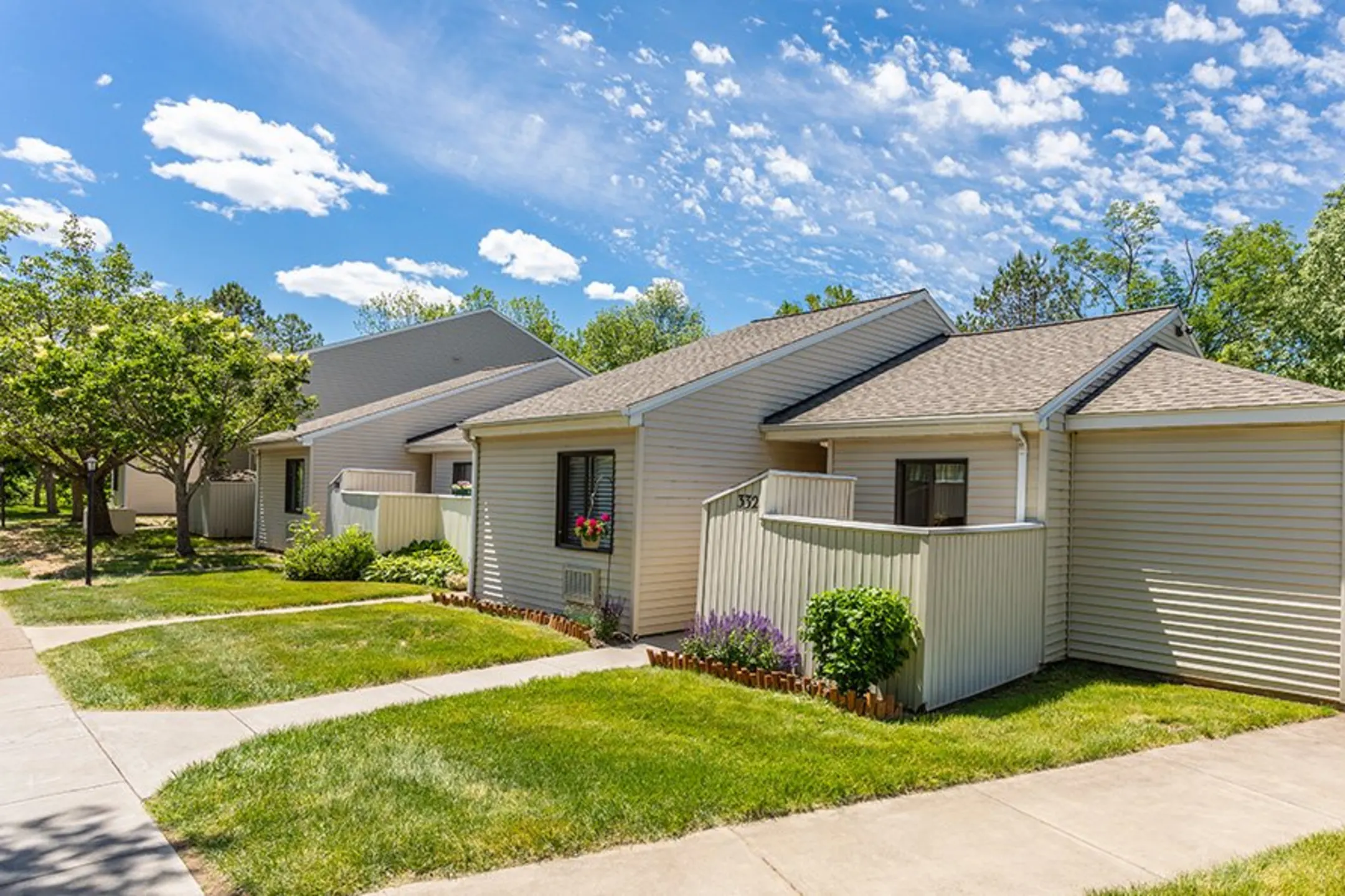 Penbrooke Meadows Apartments Penfield, NY 14526