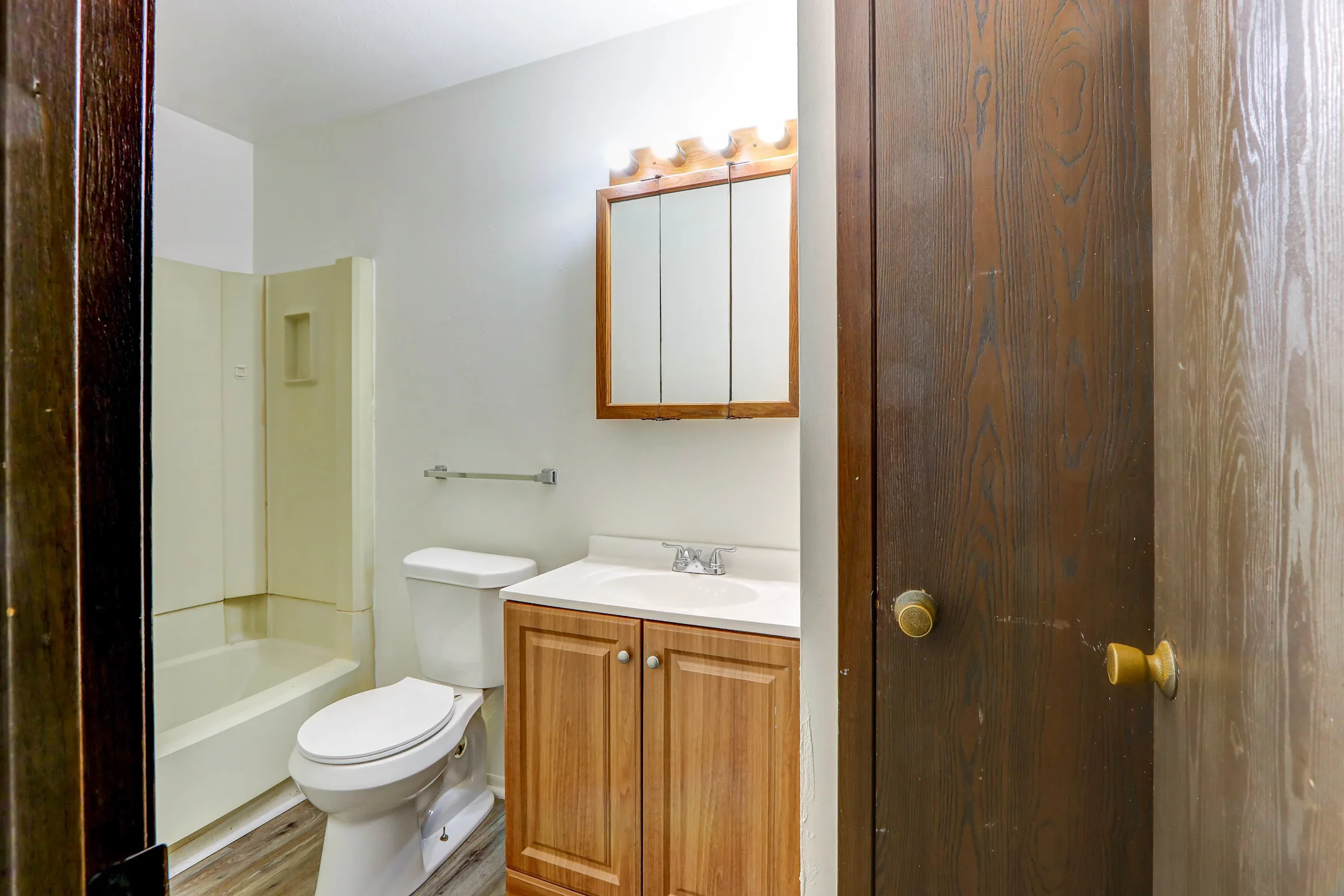 Woods 2150 N McCord Rd Toledo, OH Apartments for Rent Rent.