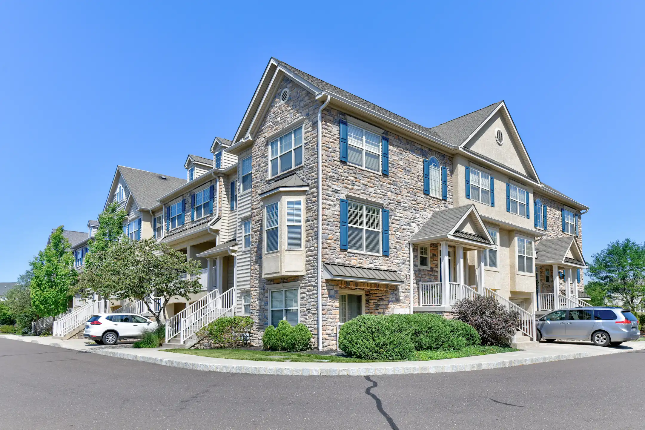 Heritage Pointe Townhomes Village Way Chalfont, PA Townhomes for