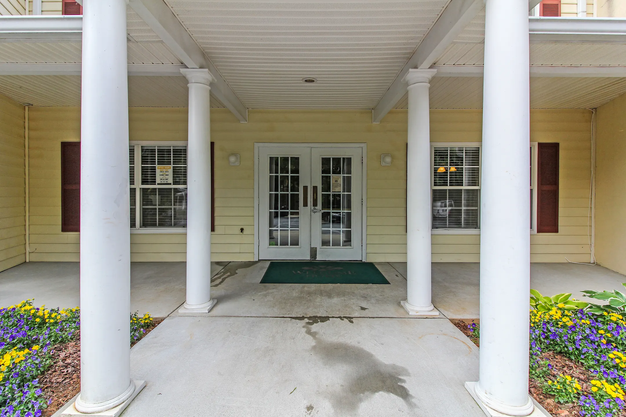 Chelsea Court - Clarkston, GA