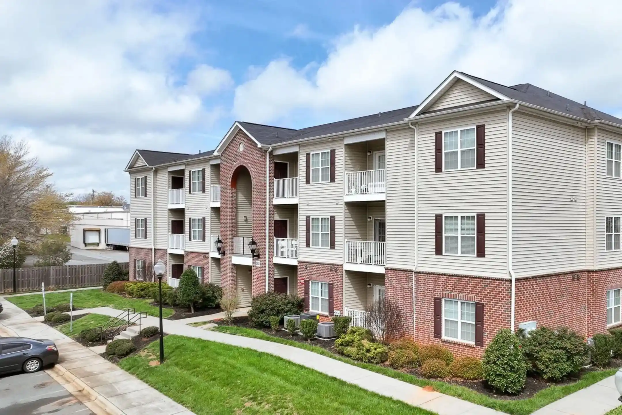 The Park at Aventino Apartments - Greensboro, NC 27407