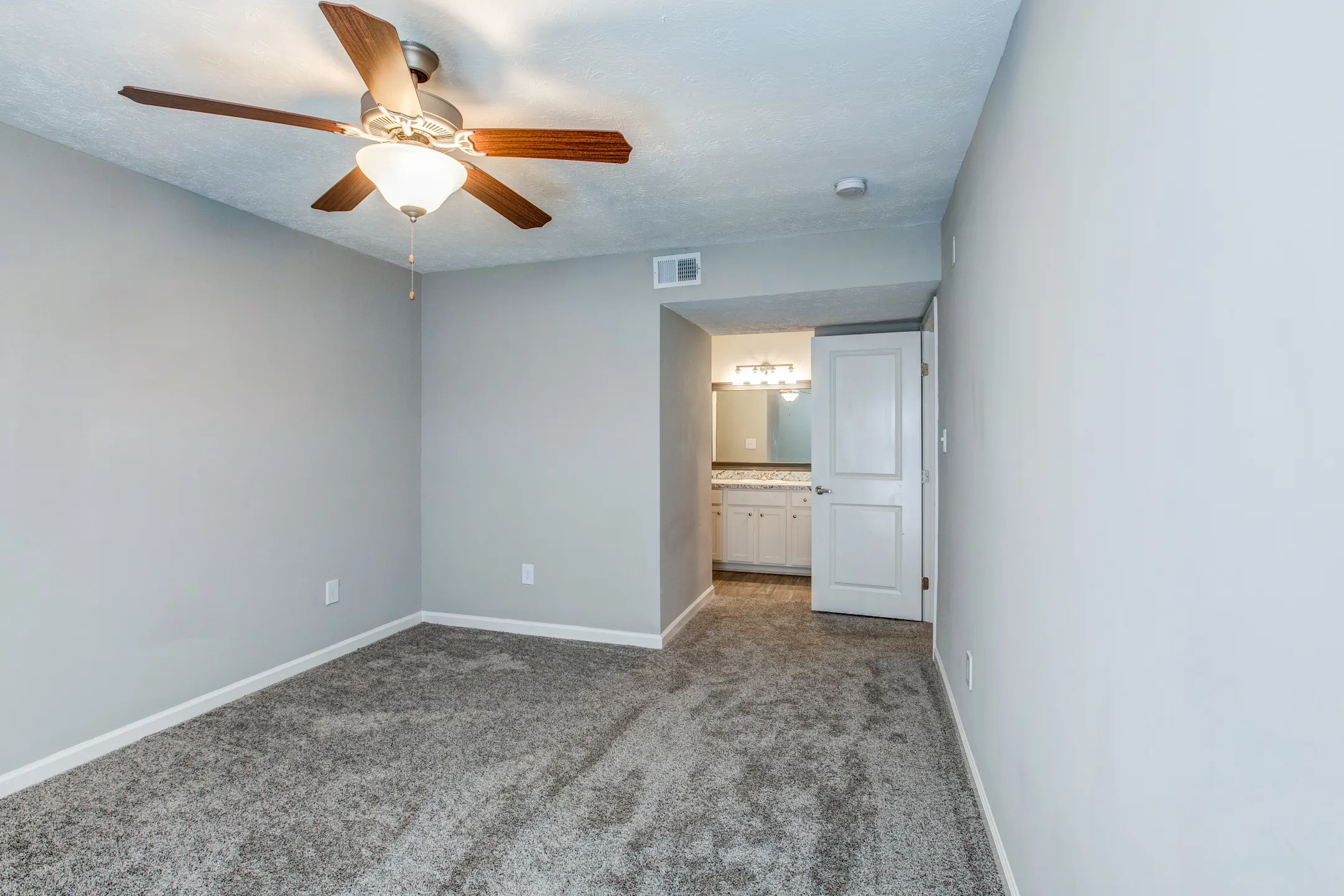 The Hills at Greenbriar 2909 Campbellton Rd SW Atlanta, GA