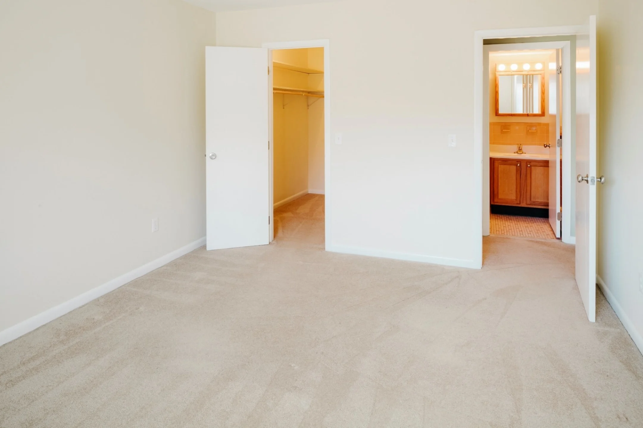 East Shore Apartments Apartments East Providence, RI 02914