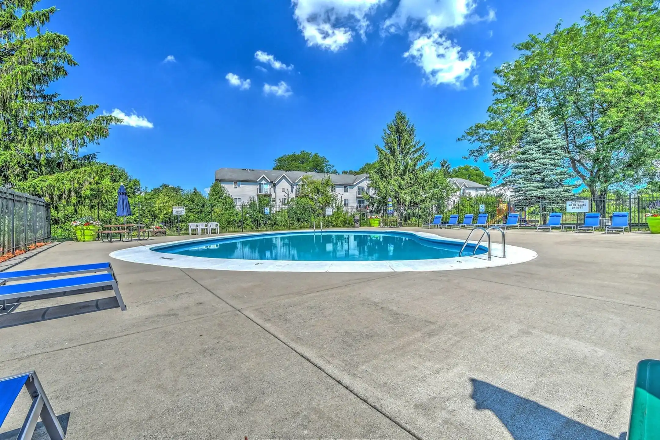 Pool - Hidden Creek - Crown Point, IN