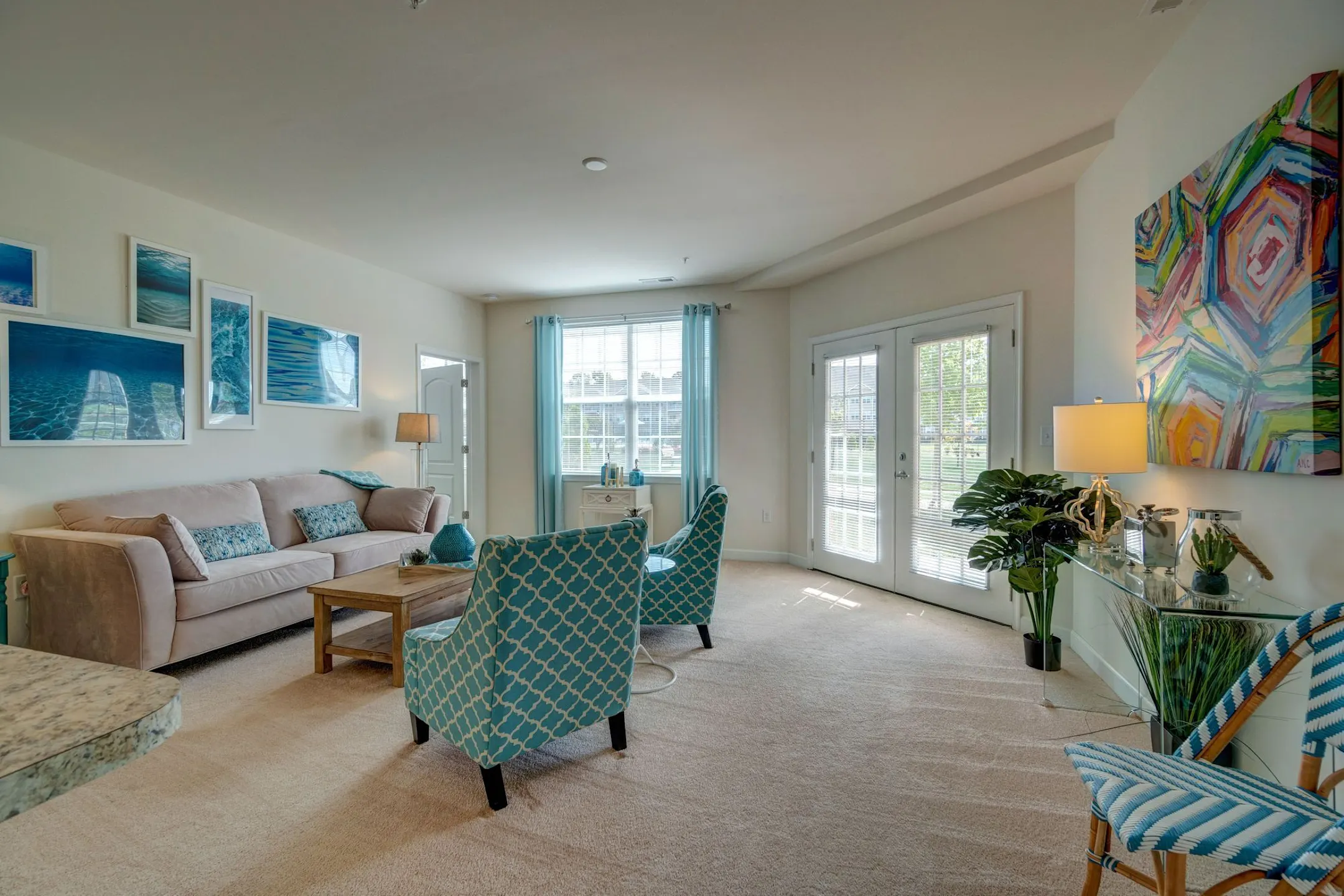 Leander Lakes Luxury Apartment Homes - 100 Isabelle Isle | Dover, DE ...