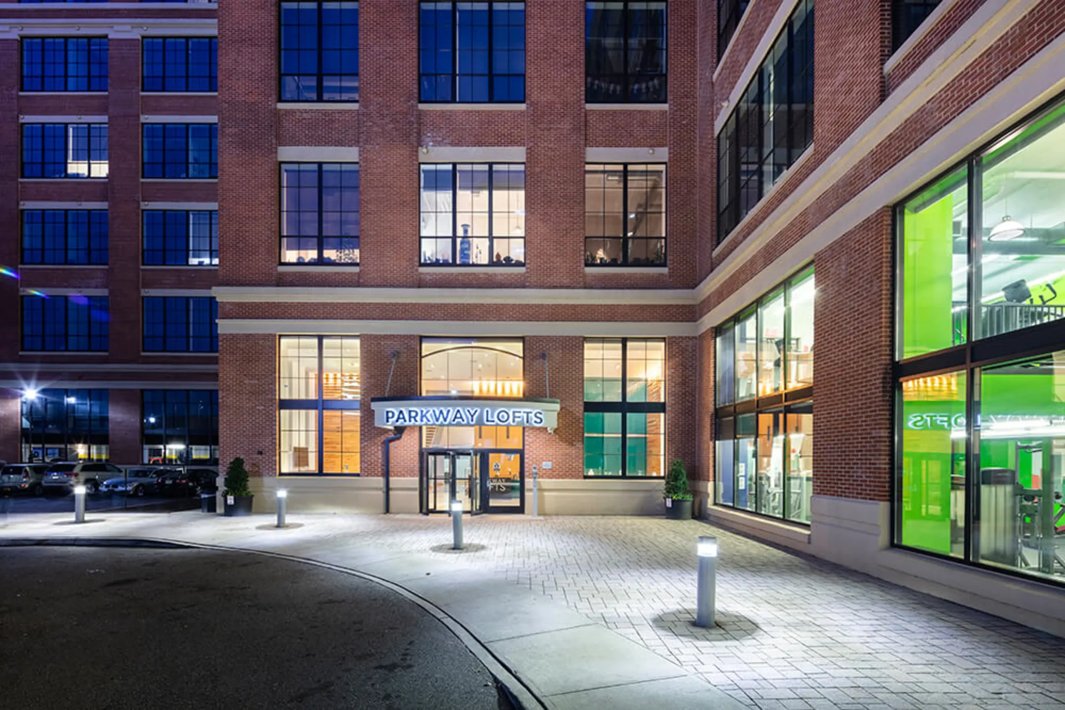 Parkway Lofts 5 Lawrence Street Bloomfield, NJ Apartments for Rent