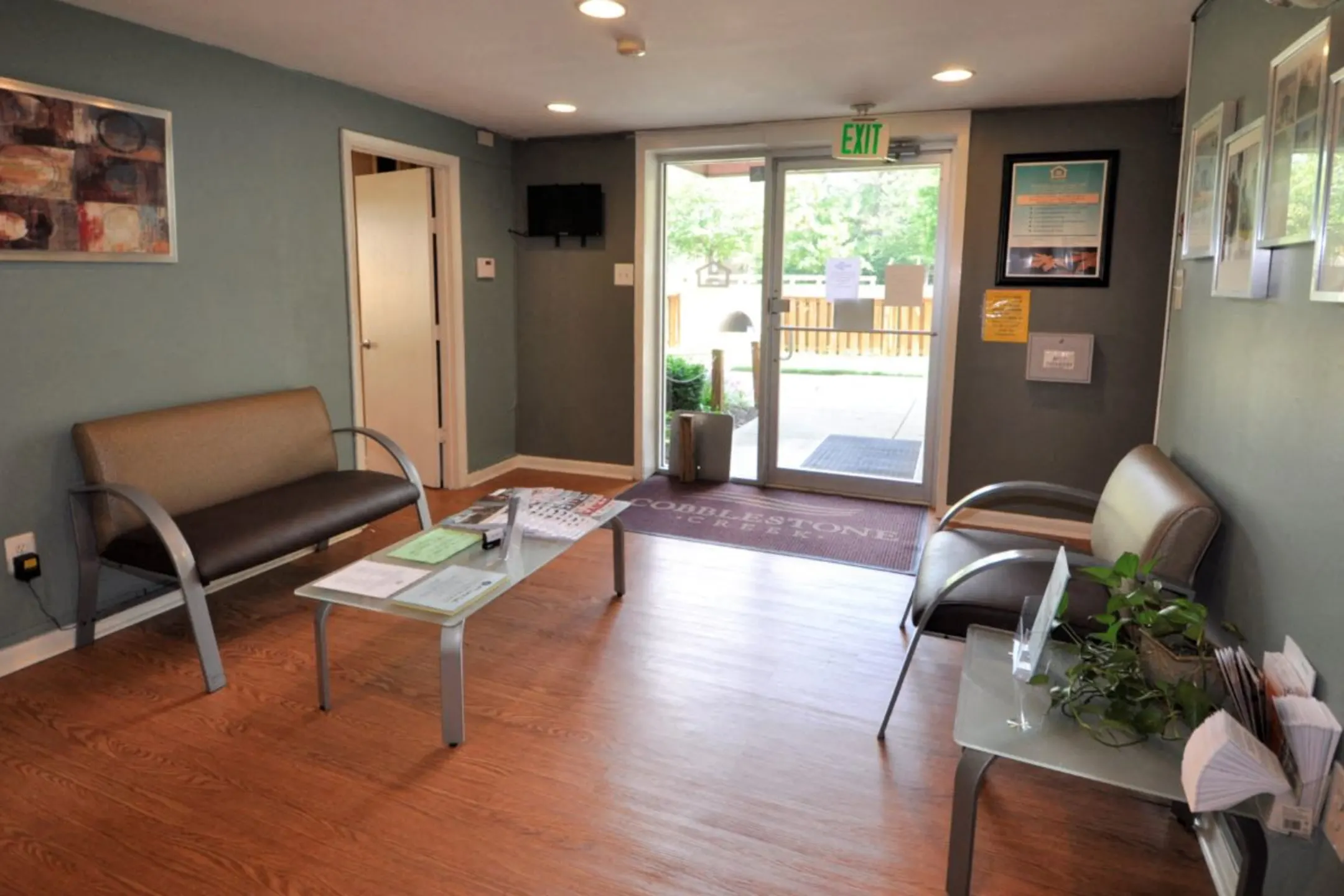 Living Room - Rideout Heath - Columbia, MD