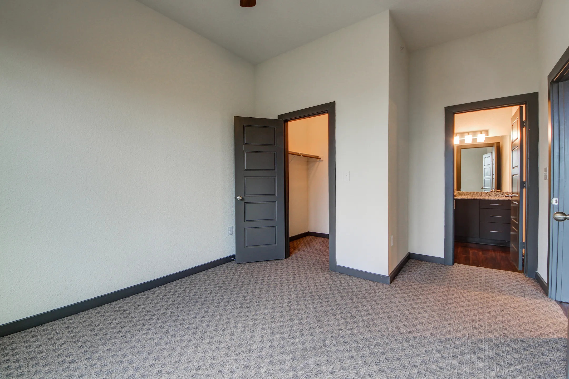 Epic Apartments Denton, TX 76210