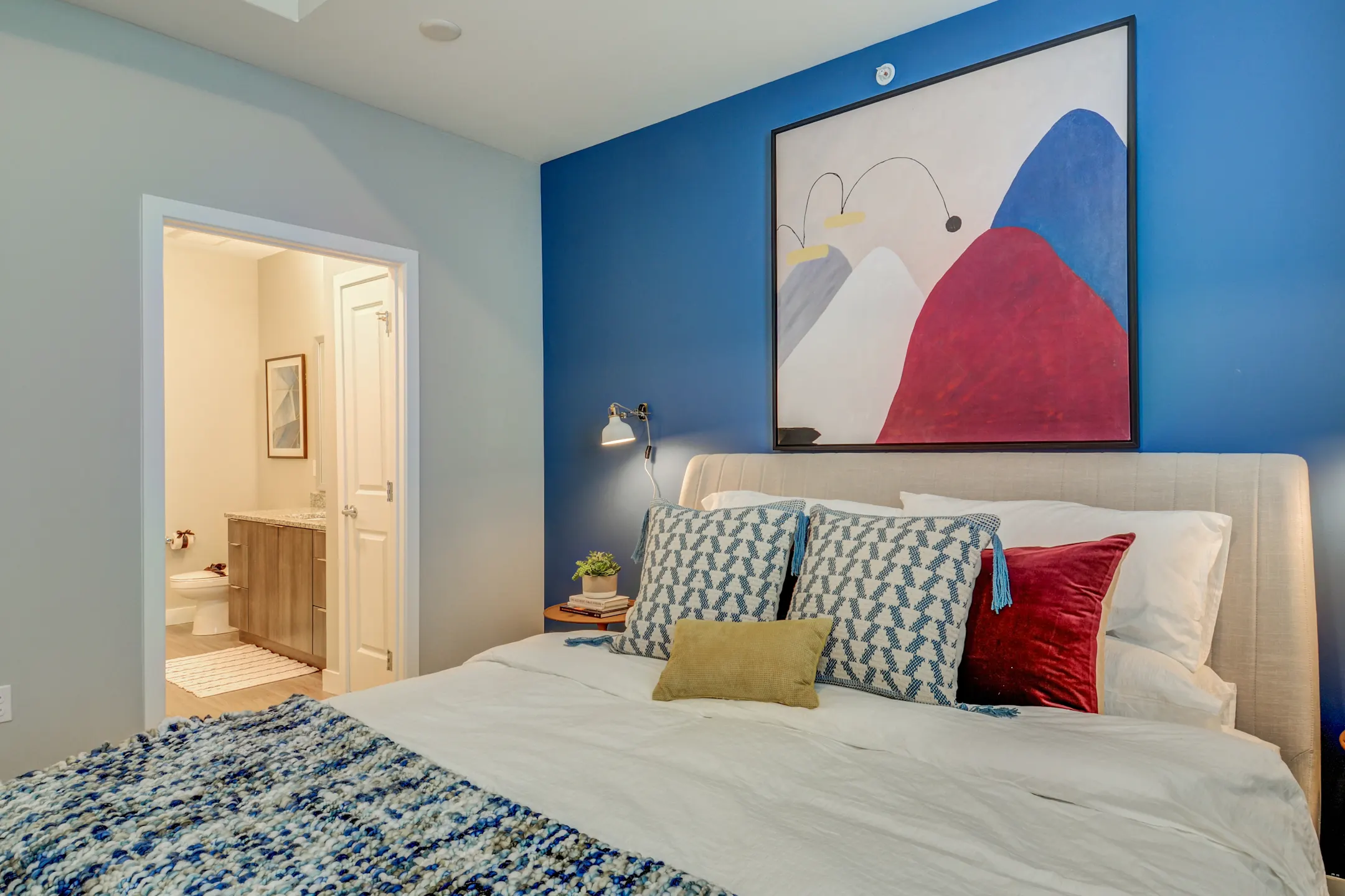 The Point at Wrentham 50 Ledgeview Way Wrentham, MA Apartments for