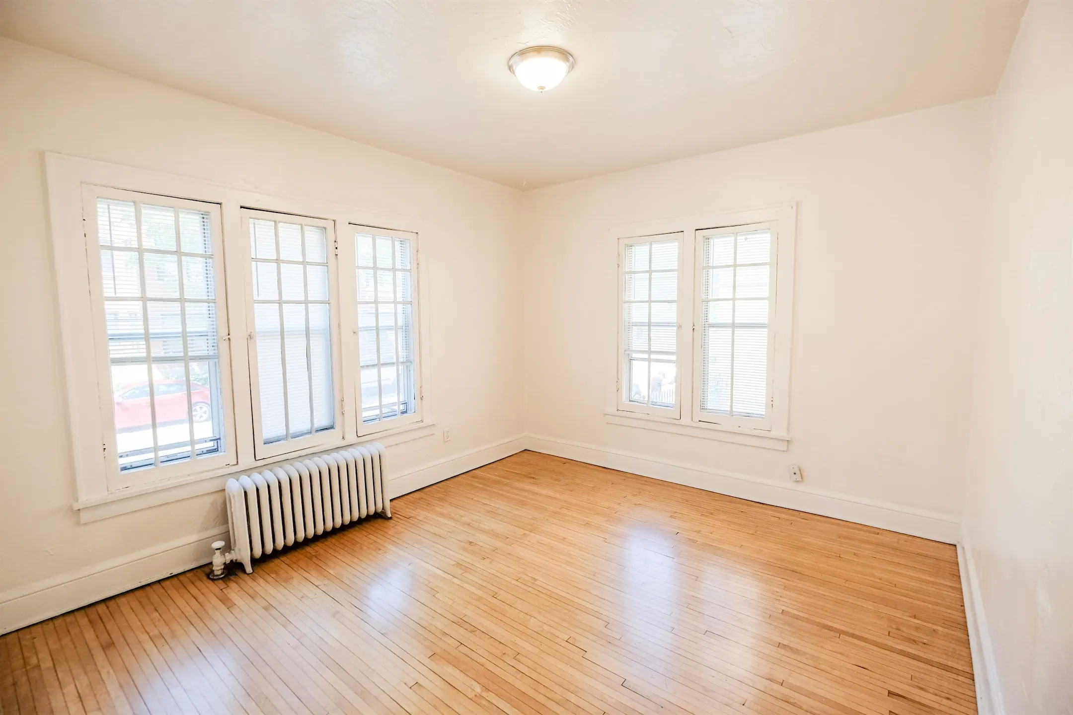 Bedroom - Marquette on the Hill - Saint Paul, MN