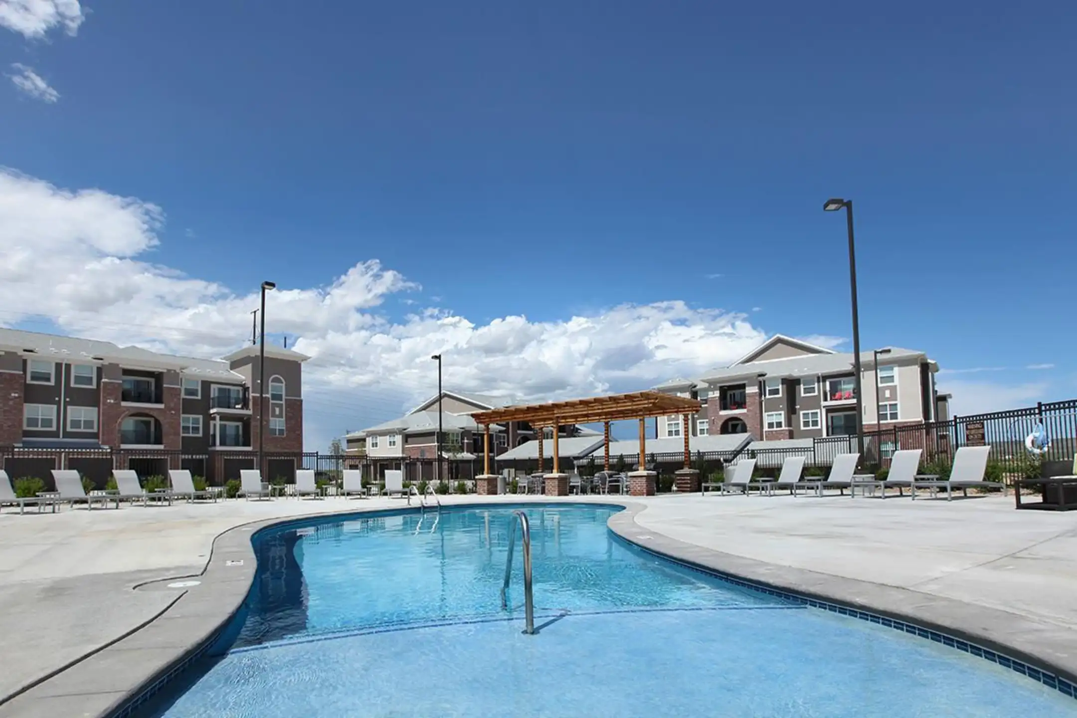 Outlook Ridge Apartments Pueblo, CO 81008