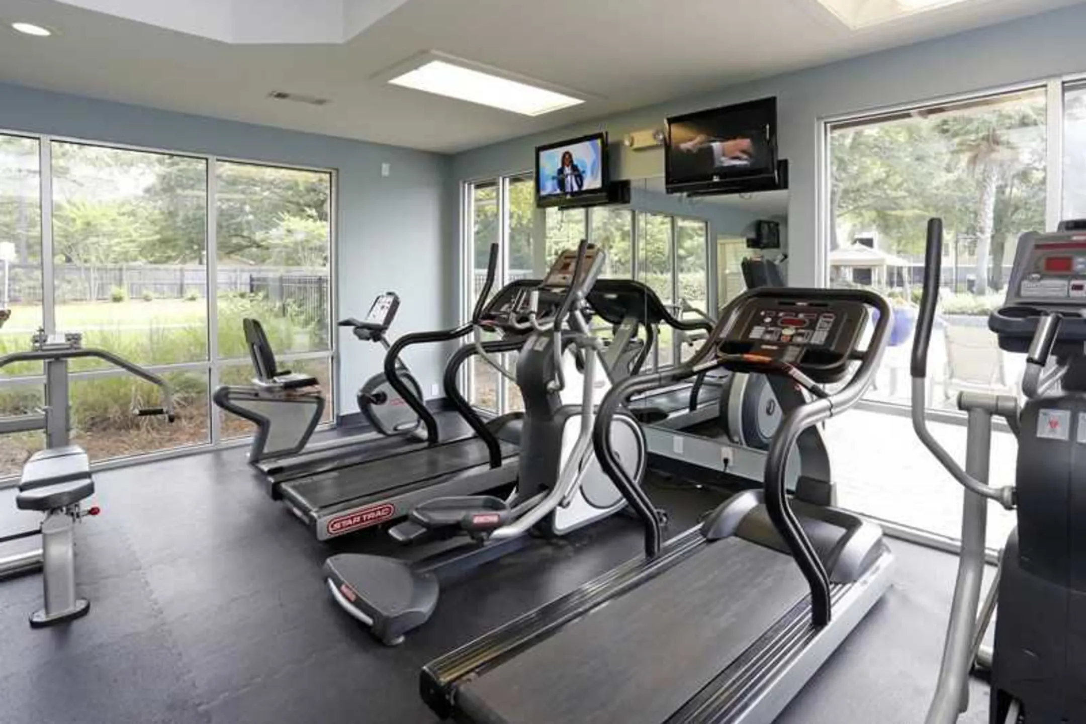 Fitness Weight Room - Avalon Apartments - Pensacola, FL