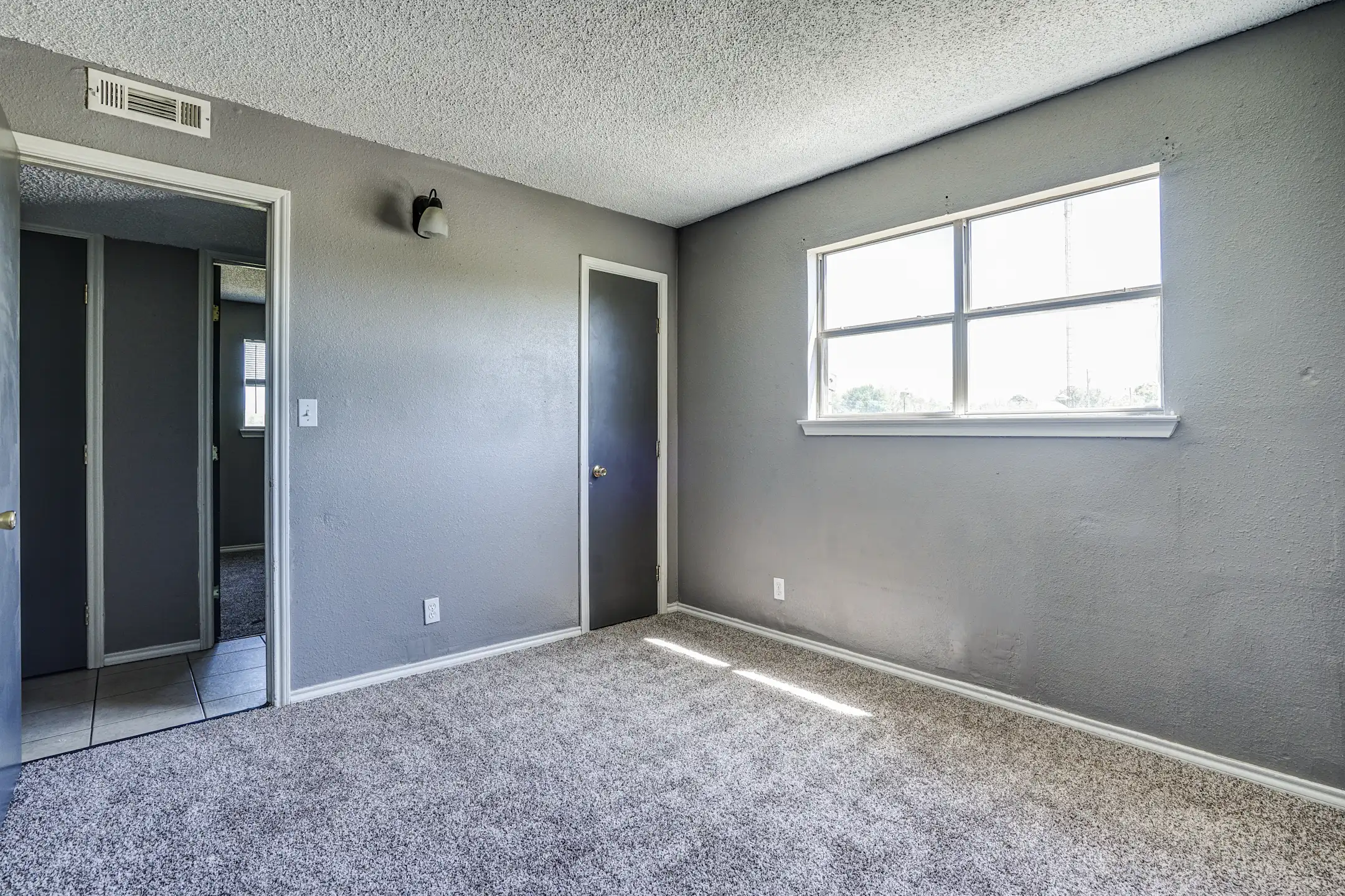 Avalon Apartments 1901 W Miss Durant, OK Apartments for Rent Rent.