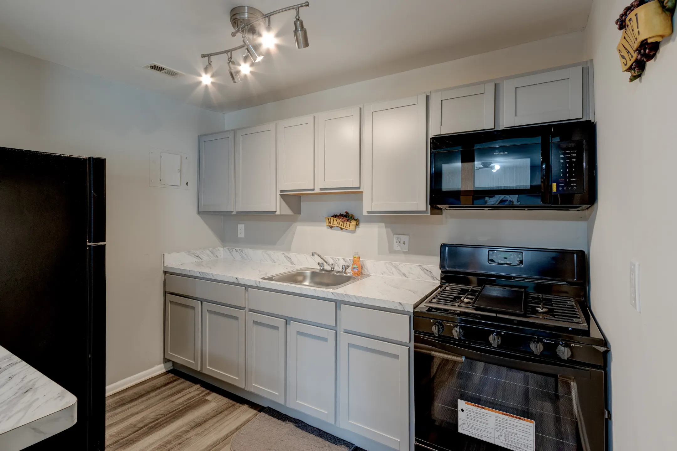 Kitchen - Admiral Place - Suitland, MD