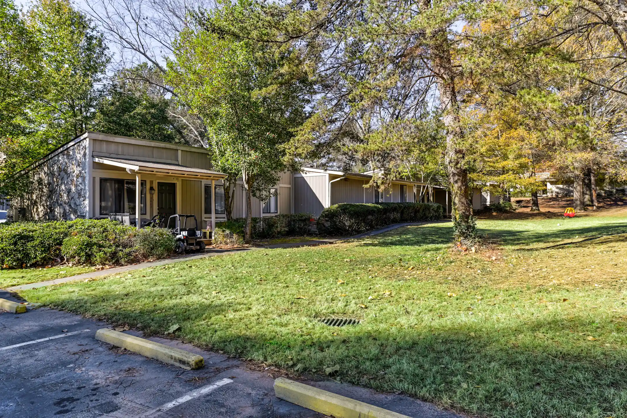 Building - Redan Cove Apartments - Decatur, GA