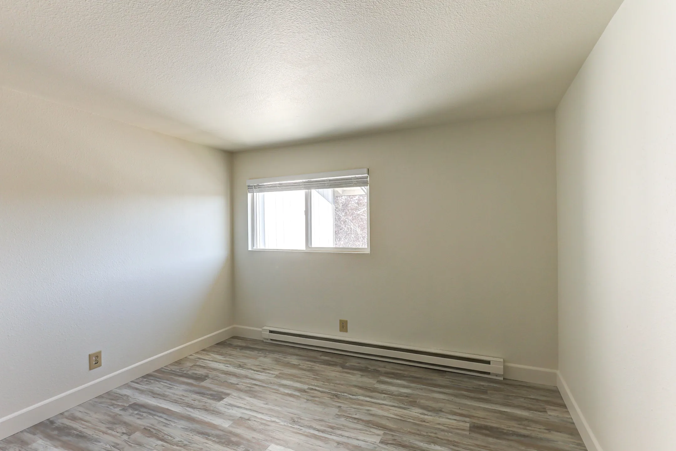 Bedroom - Sierra View Townhomes - Carson City, NV