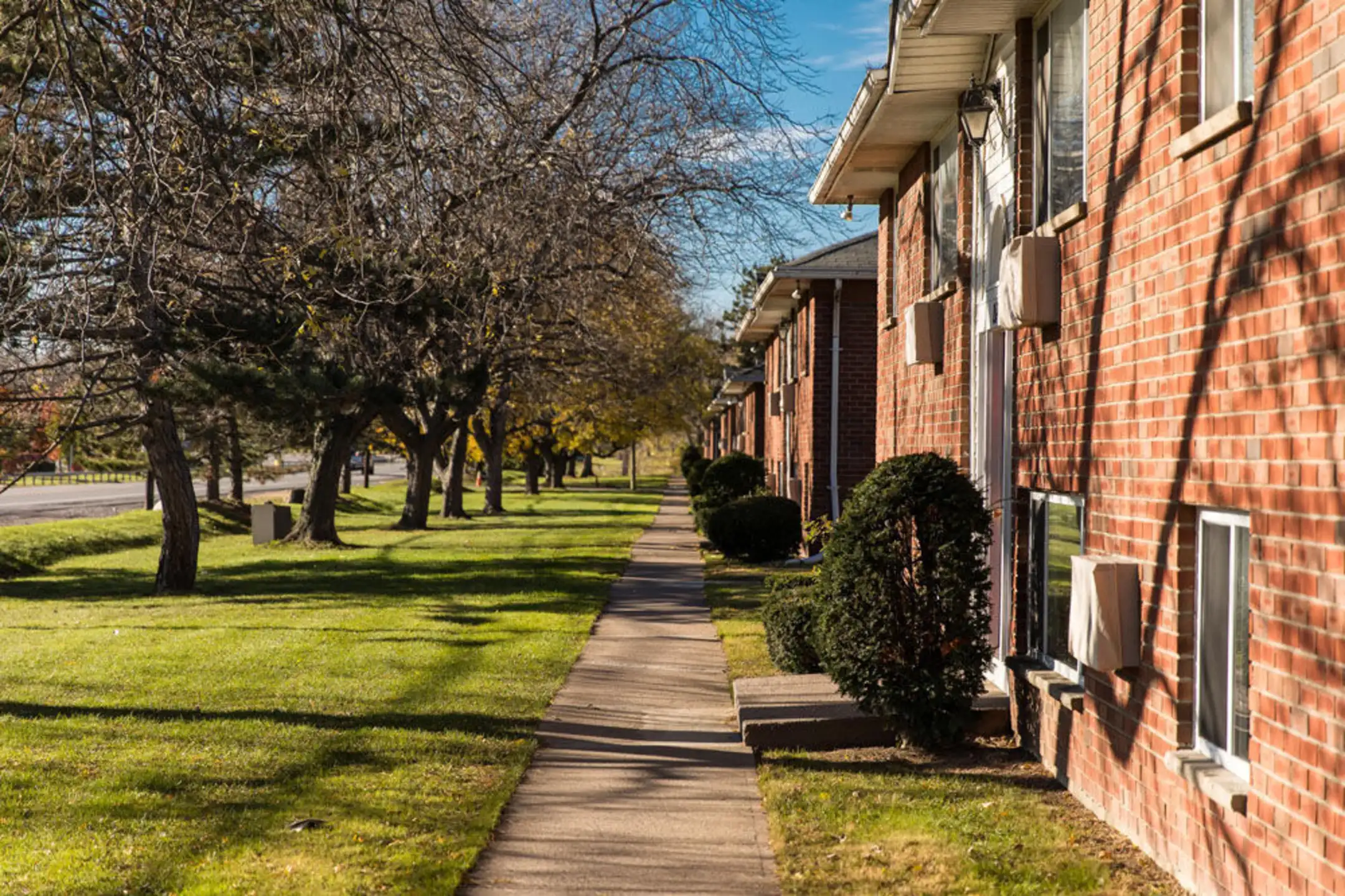 Poplar Gardens Apartments 4 Poplar Garden Ln Rochester, NY