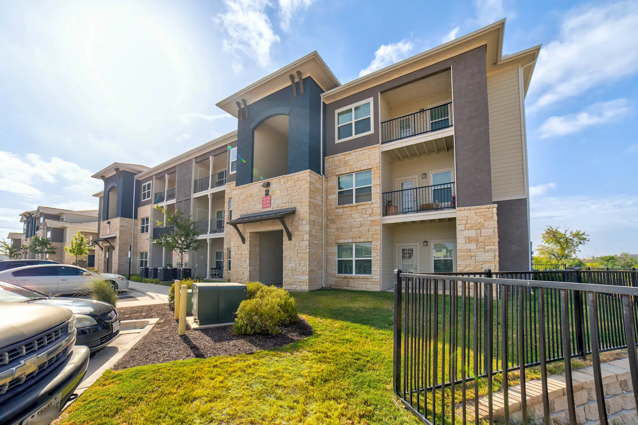 Residences of Stillwater Apartments TX 78626