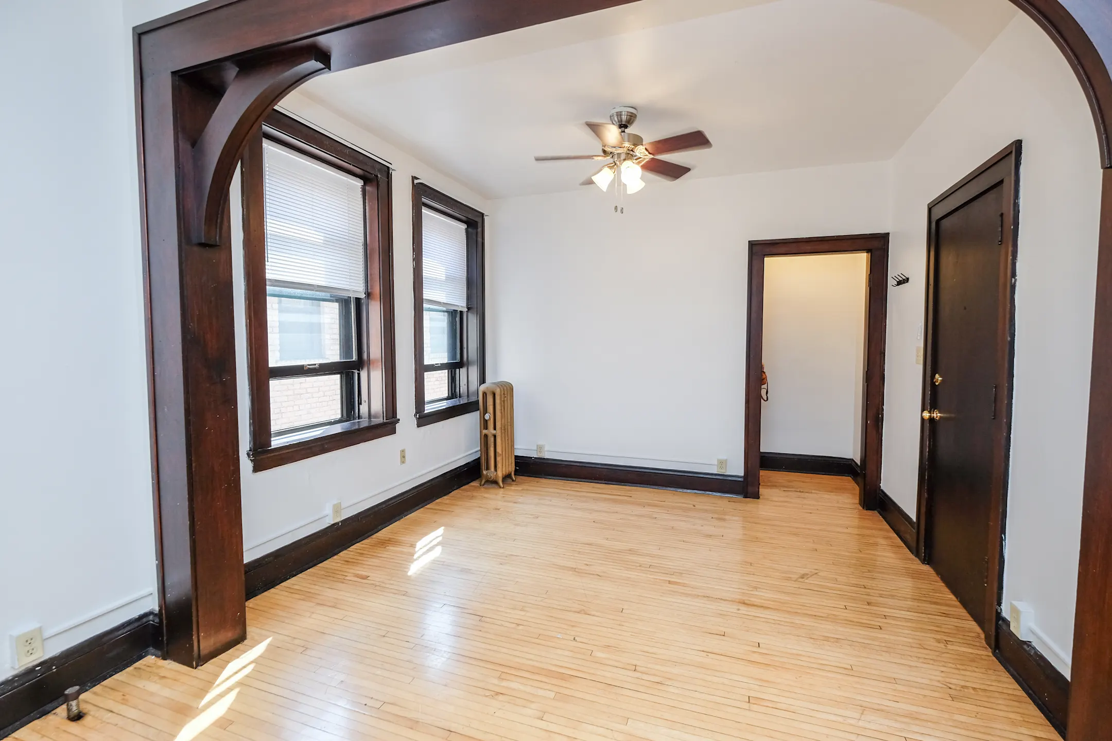 Dayton Villas Apartments 300 Dayton Ave Saint Paul, MN Apartments