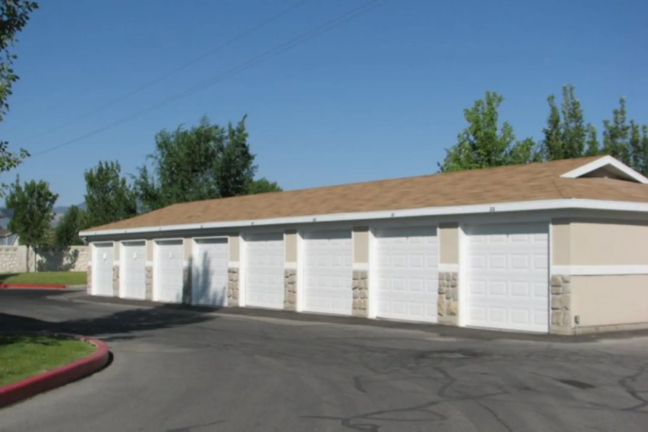 Cascade Springs Apartments West Jordan, UT 84088