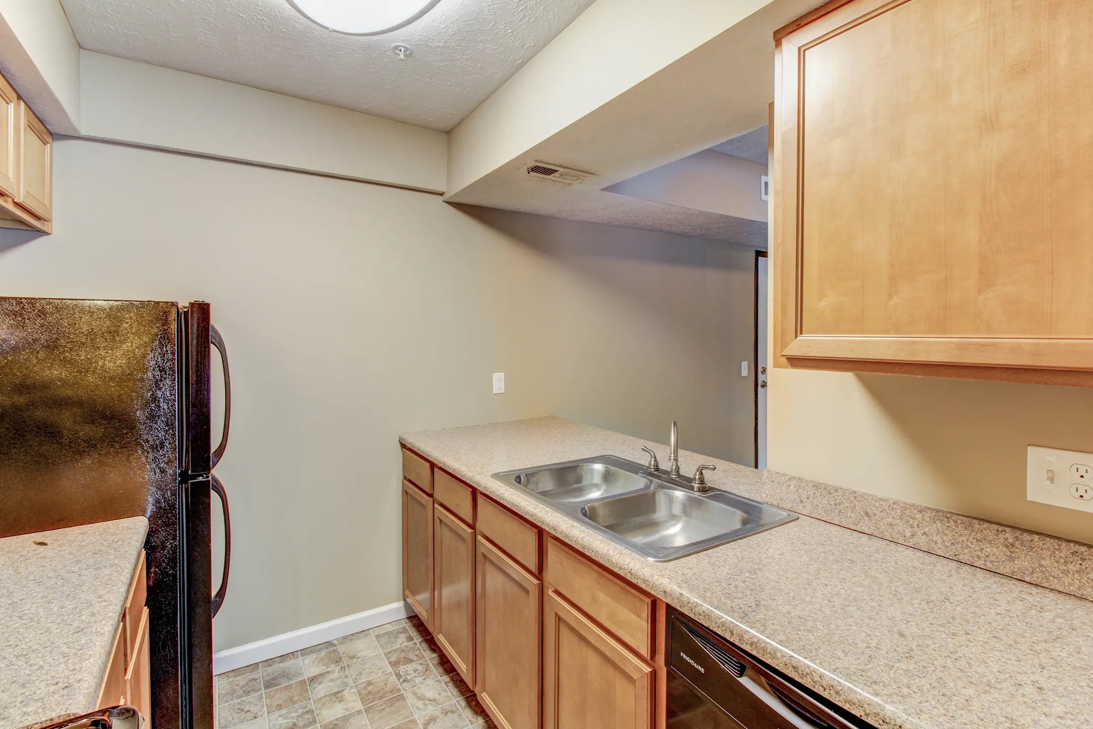 Maple View Apartments Apartments Omaha, NE 68134