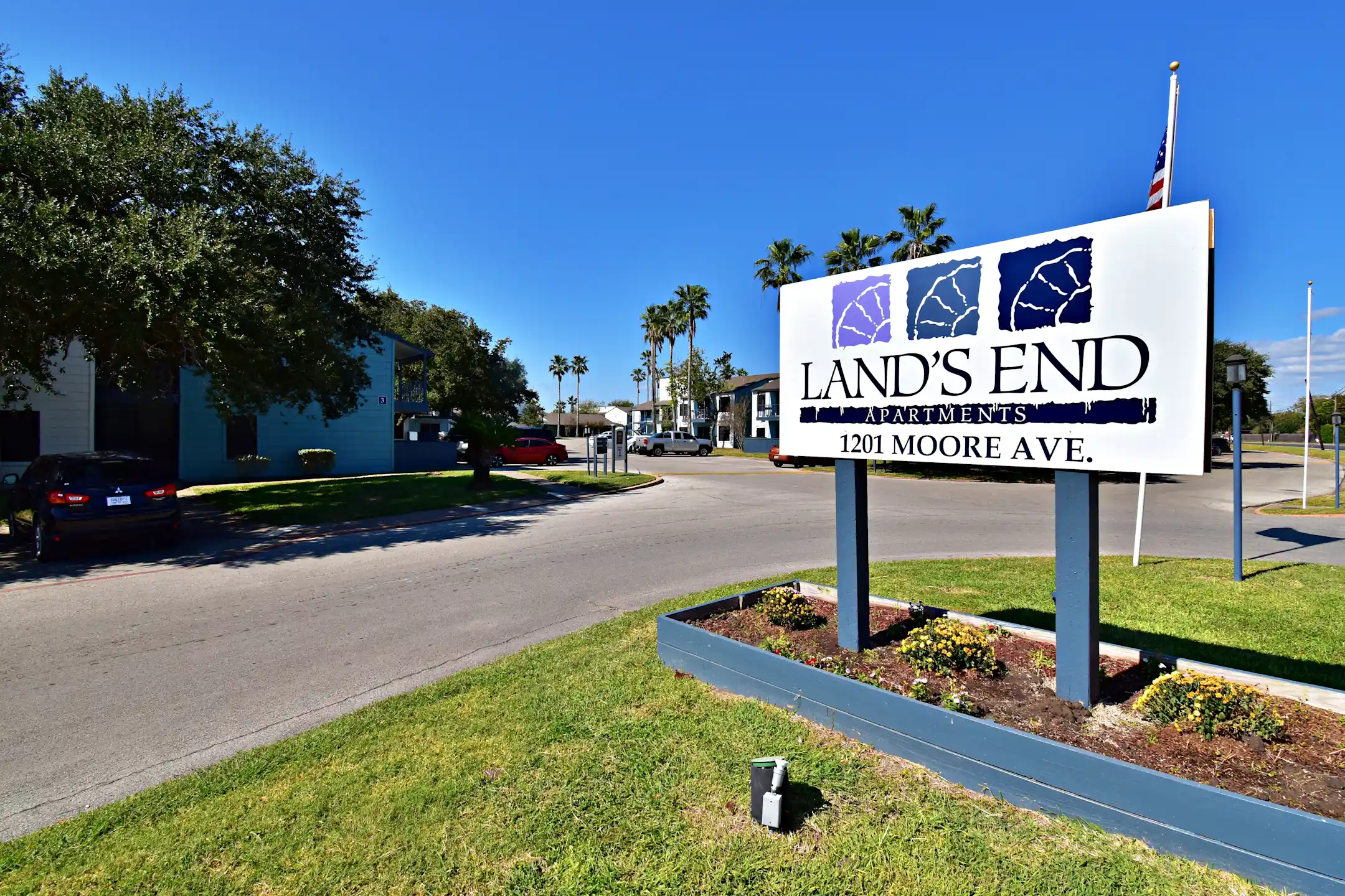 Community Signage - Land's End - Portland, TX