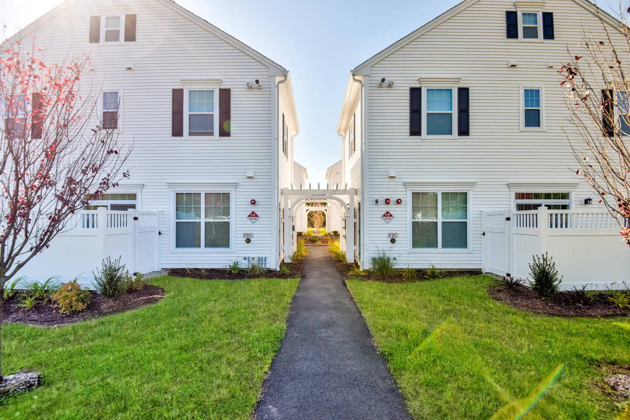 The Residences at Oakland Road 175 Oakland Road South Windsor, CT