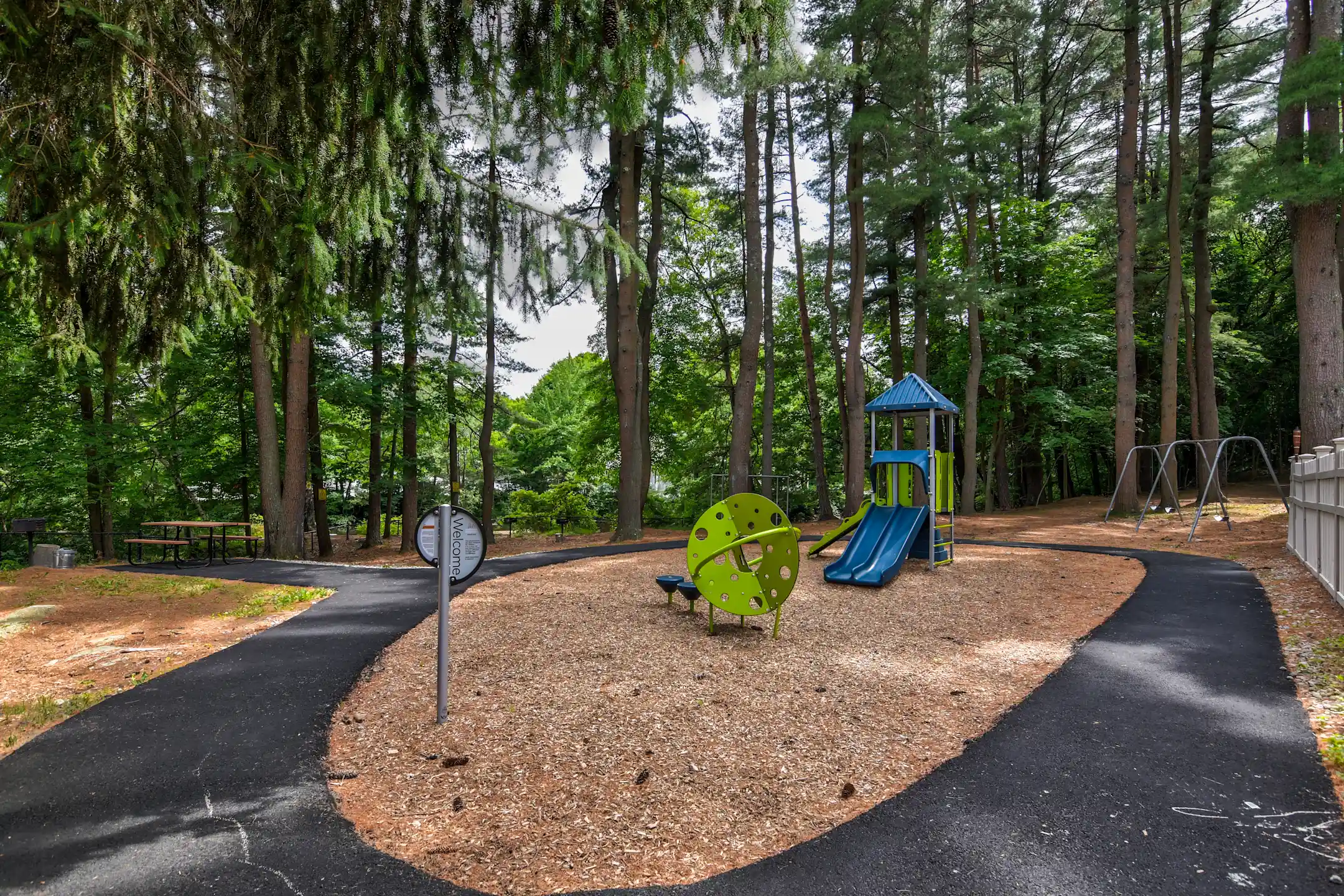 Hayward Landing Apartments Apartments Douglas, MA 01516