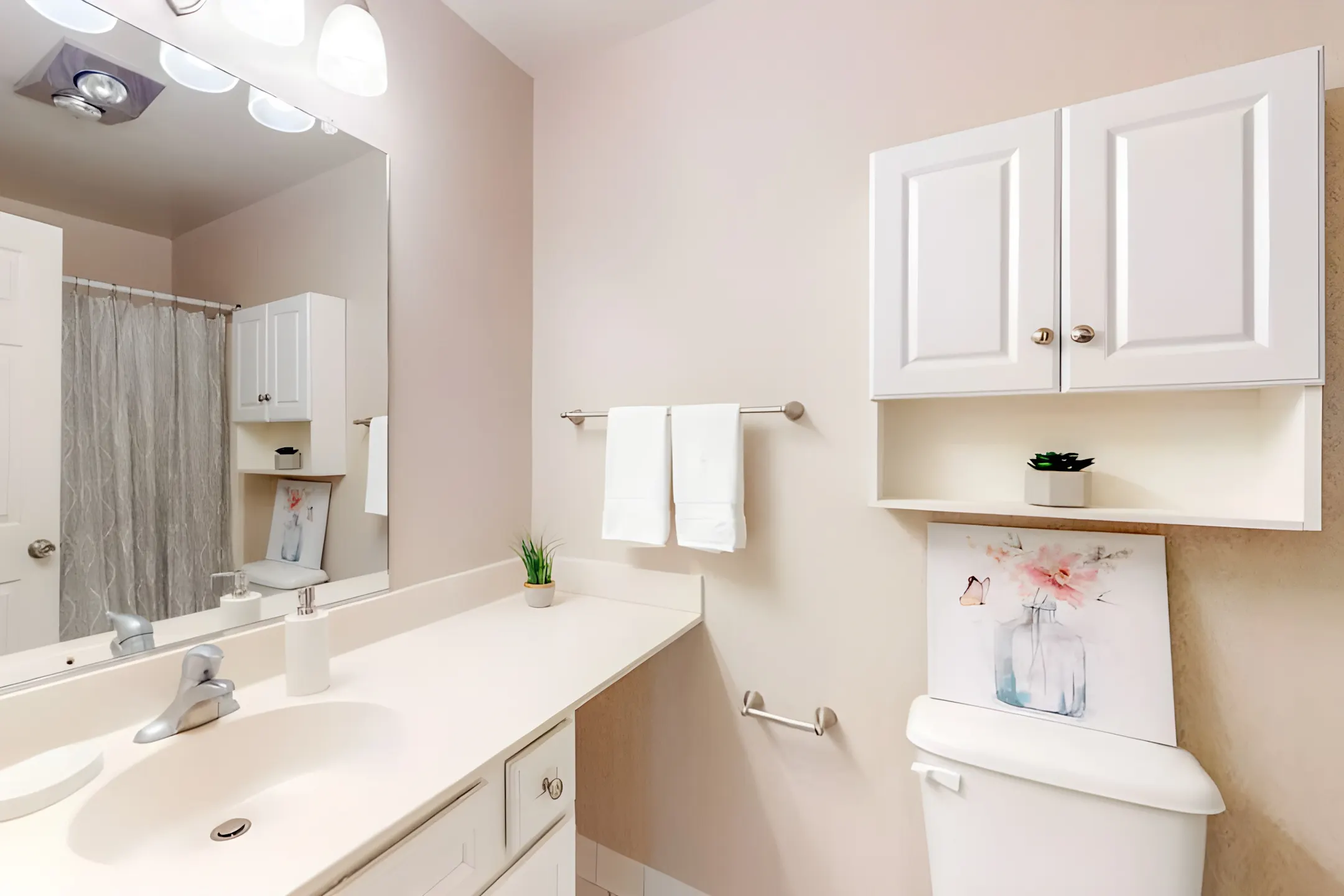 Regency Park Apartments Apartments Guilderland, NY 12084