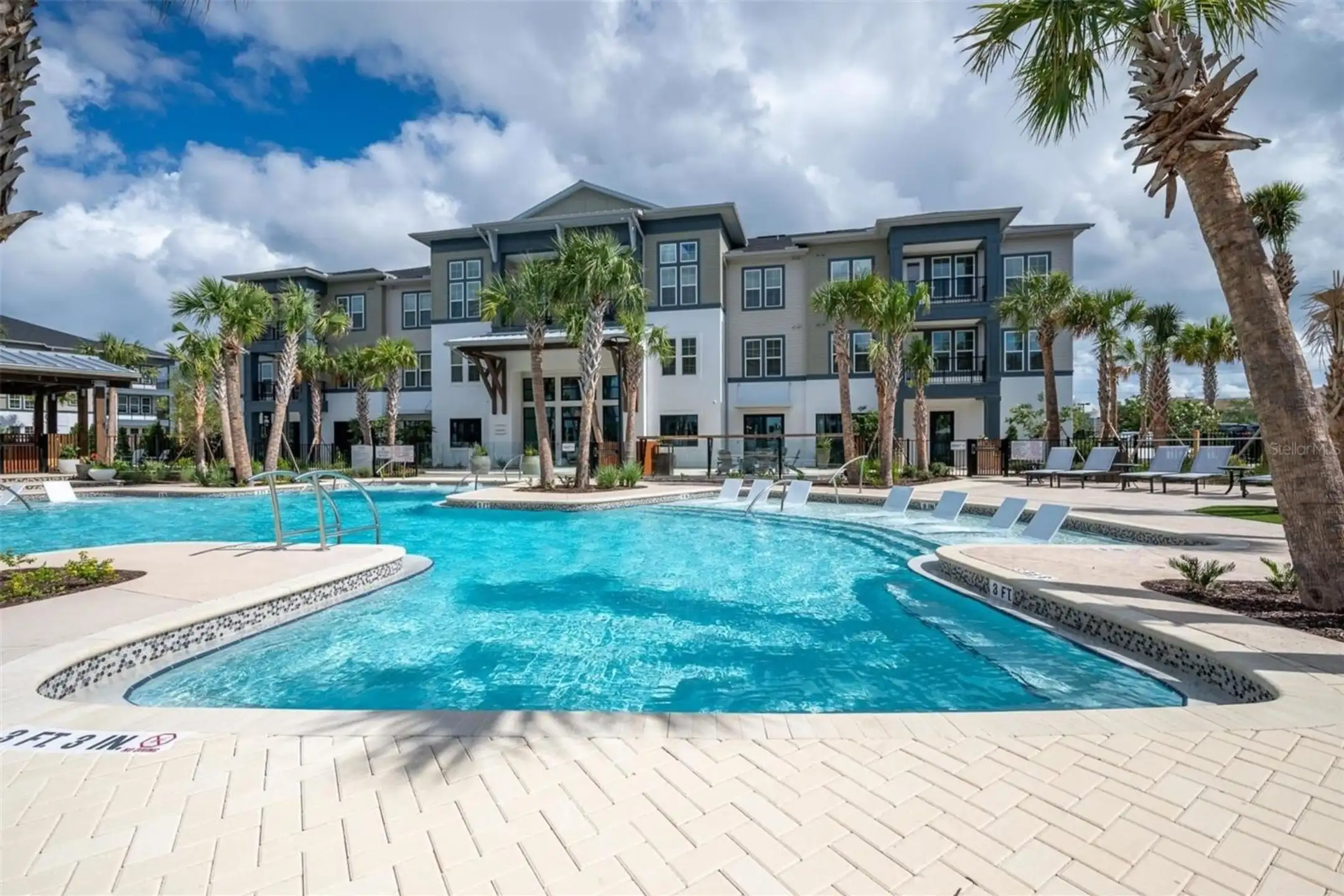 375 Summer Cypress Cv Unit 157  