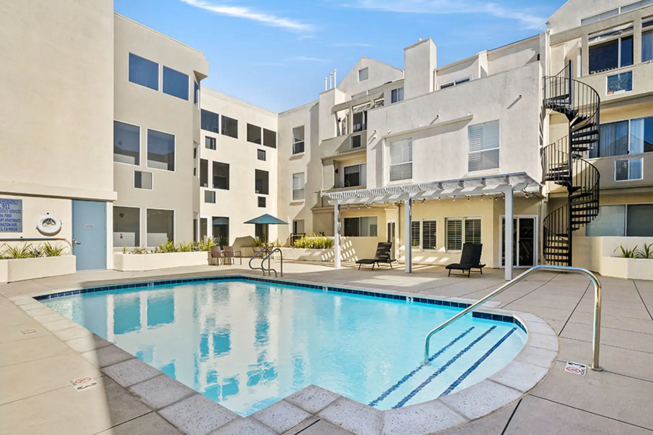 Clarington Court Apartments Apartments Los Angeles, CA 90034