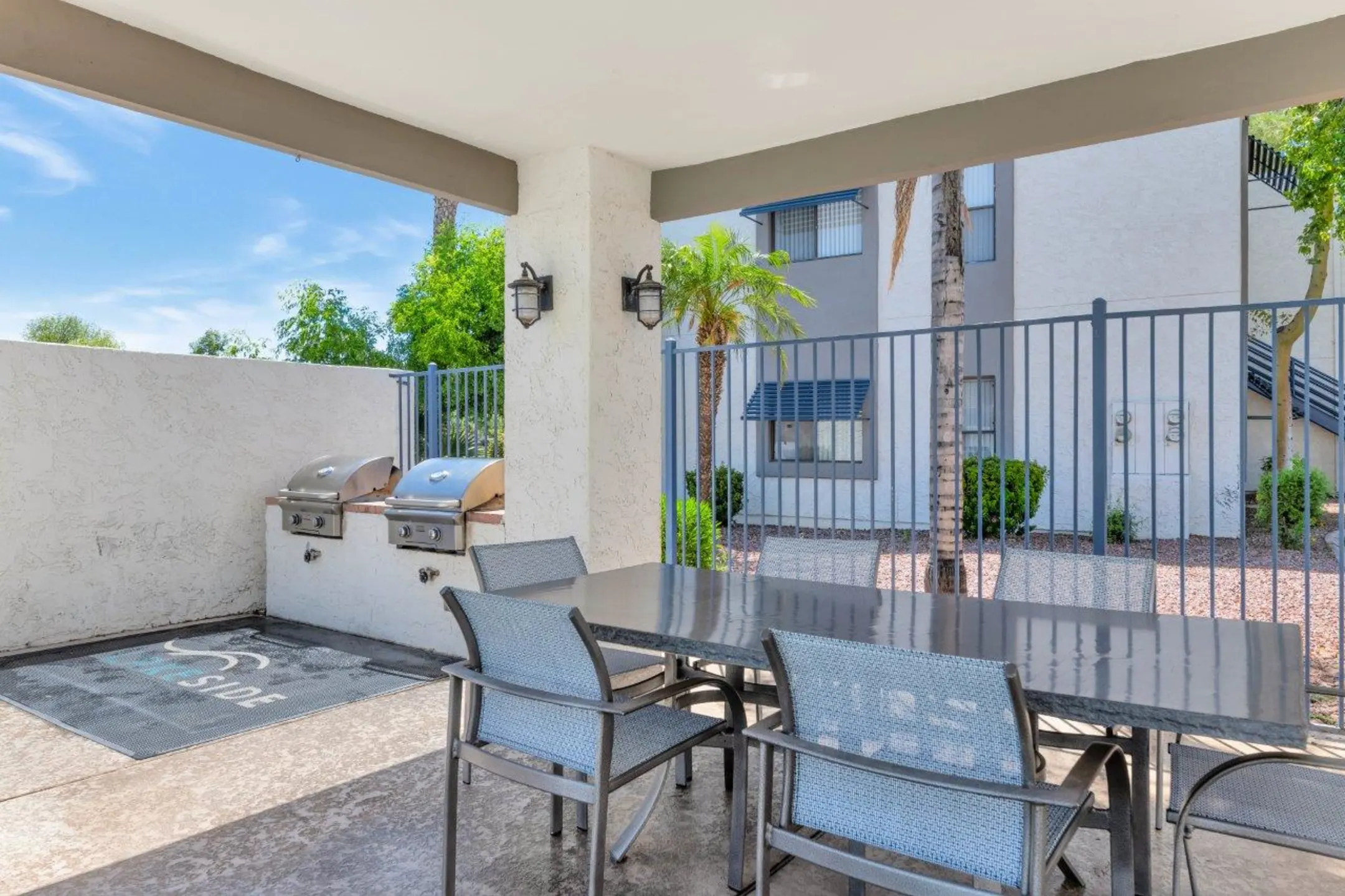 Lakeside Apartments - Chandler, AZ 85224